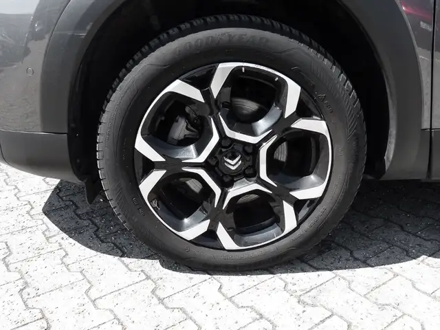 Citroen C5 Aircross view 3