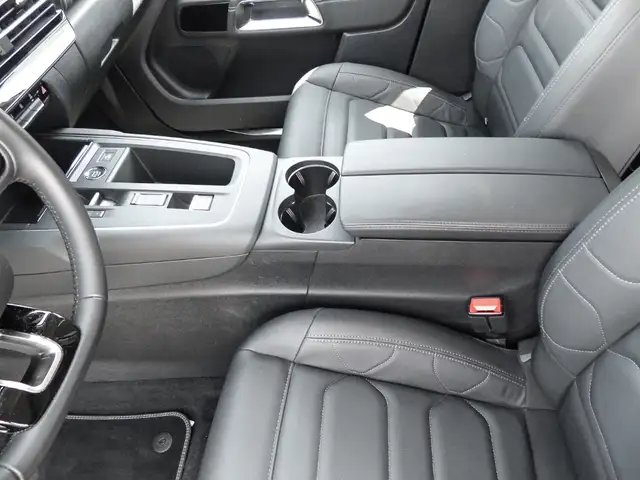 Citroen C5 Aircross view 11
