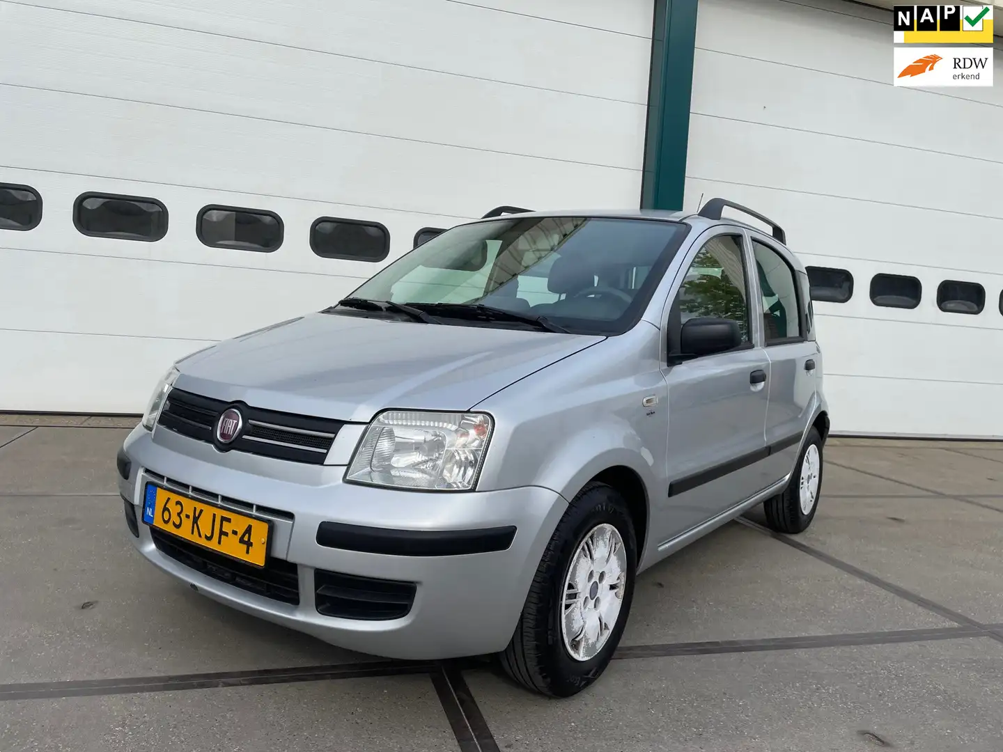 Fiat Panda 1.2 Edizione Cool Grijs - 1