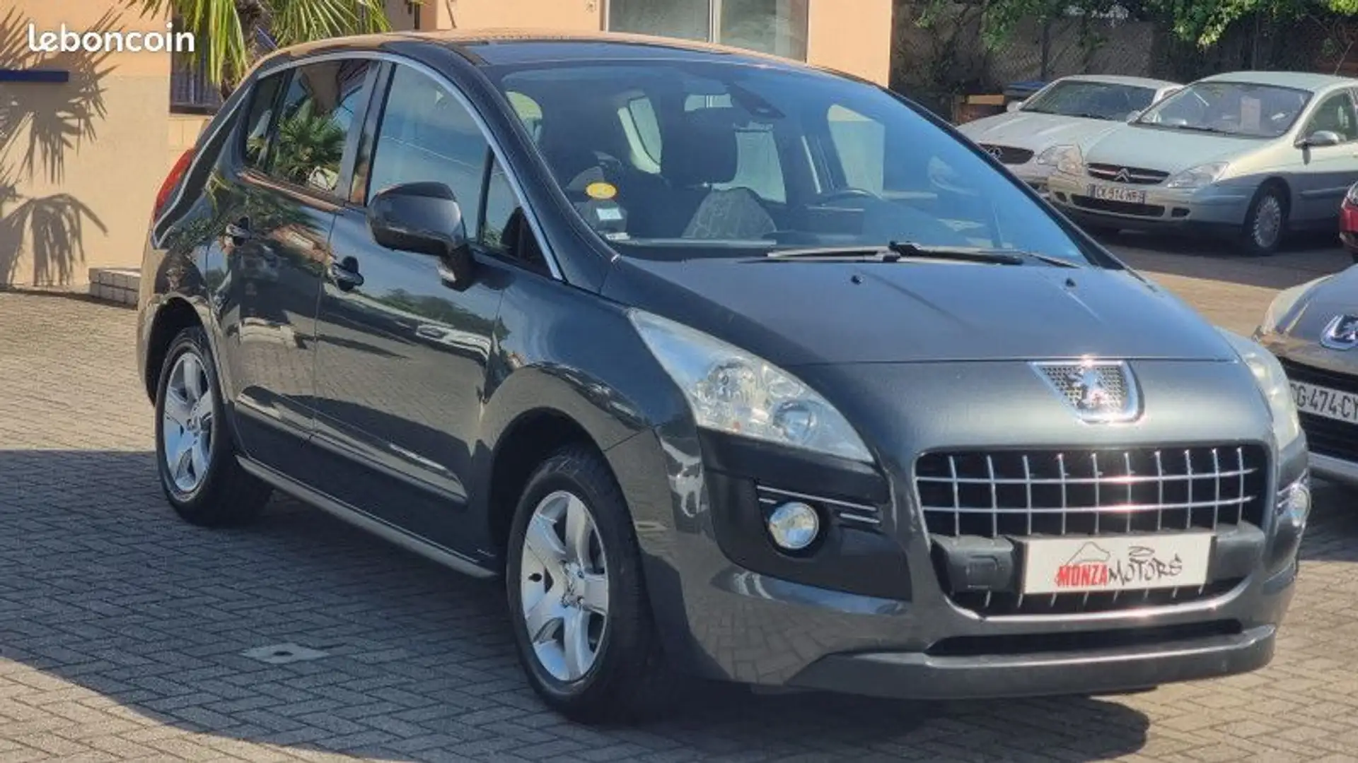 Peugeot 3008 N1 1.6 HDI112 FAP BUSINESS PACK Gris - 1