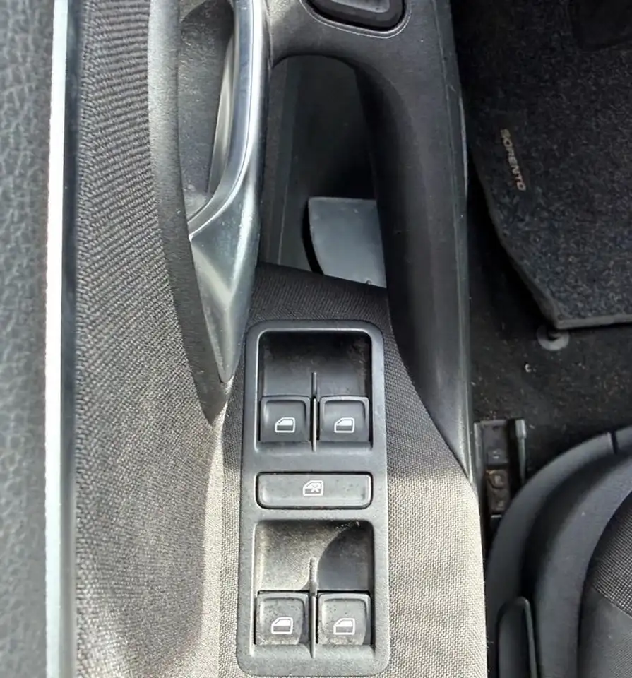 Volkswagen Polo Citadine 5 portes — photo 20