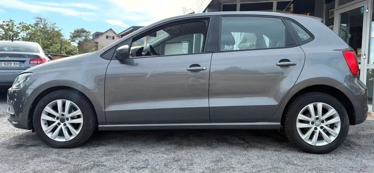 Volkswagen Polo Citadine 5 portes — photo 10