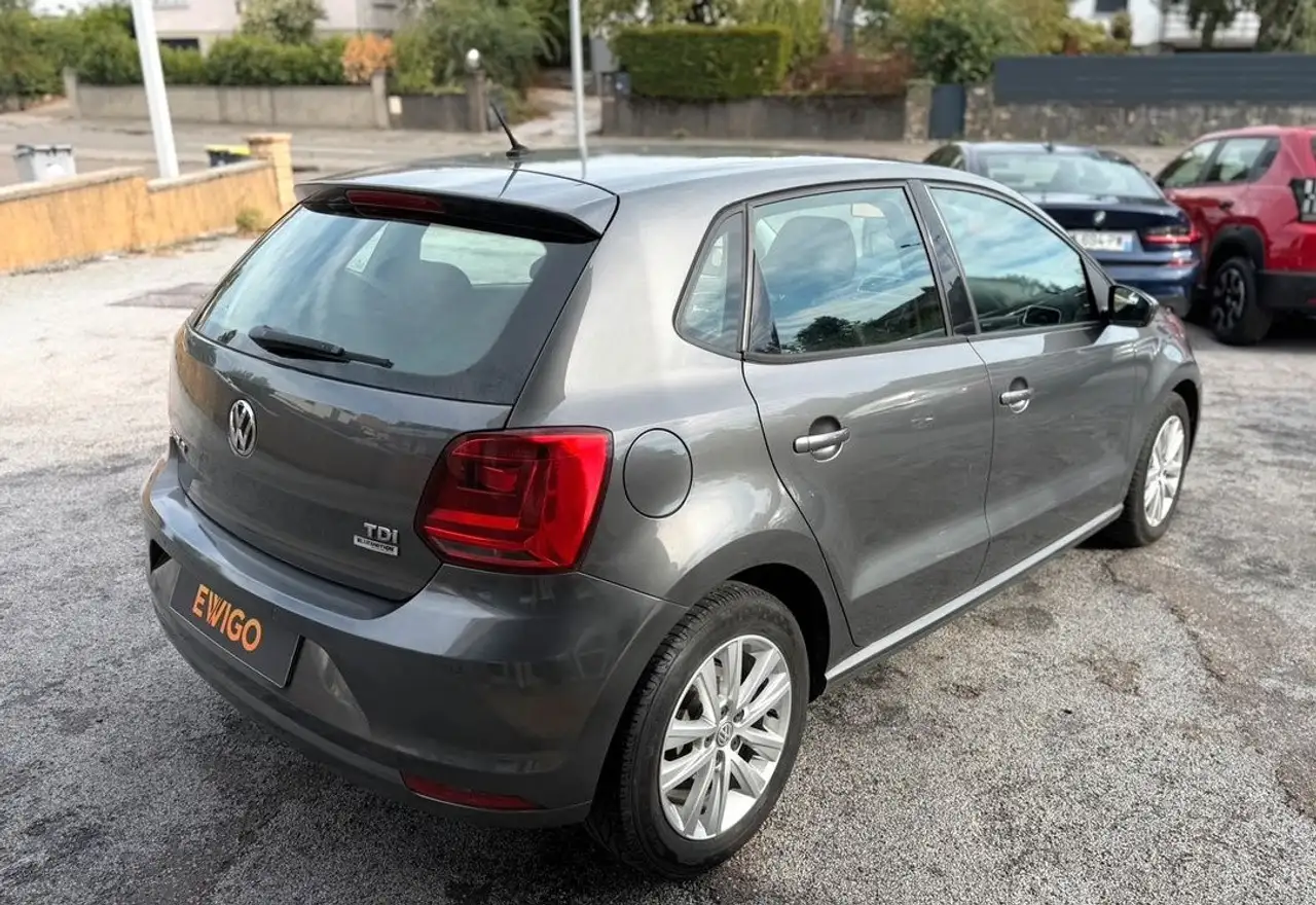 Volkswagen Polo Citadine 5 portes — photo 2