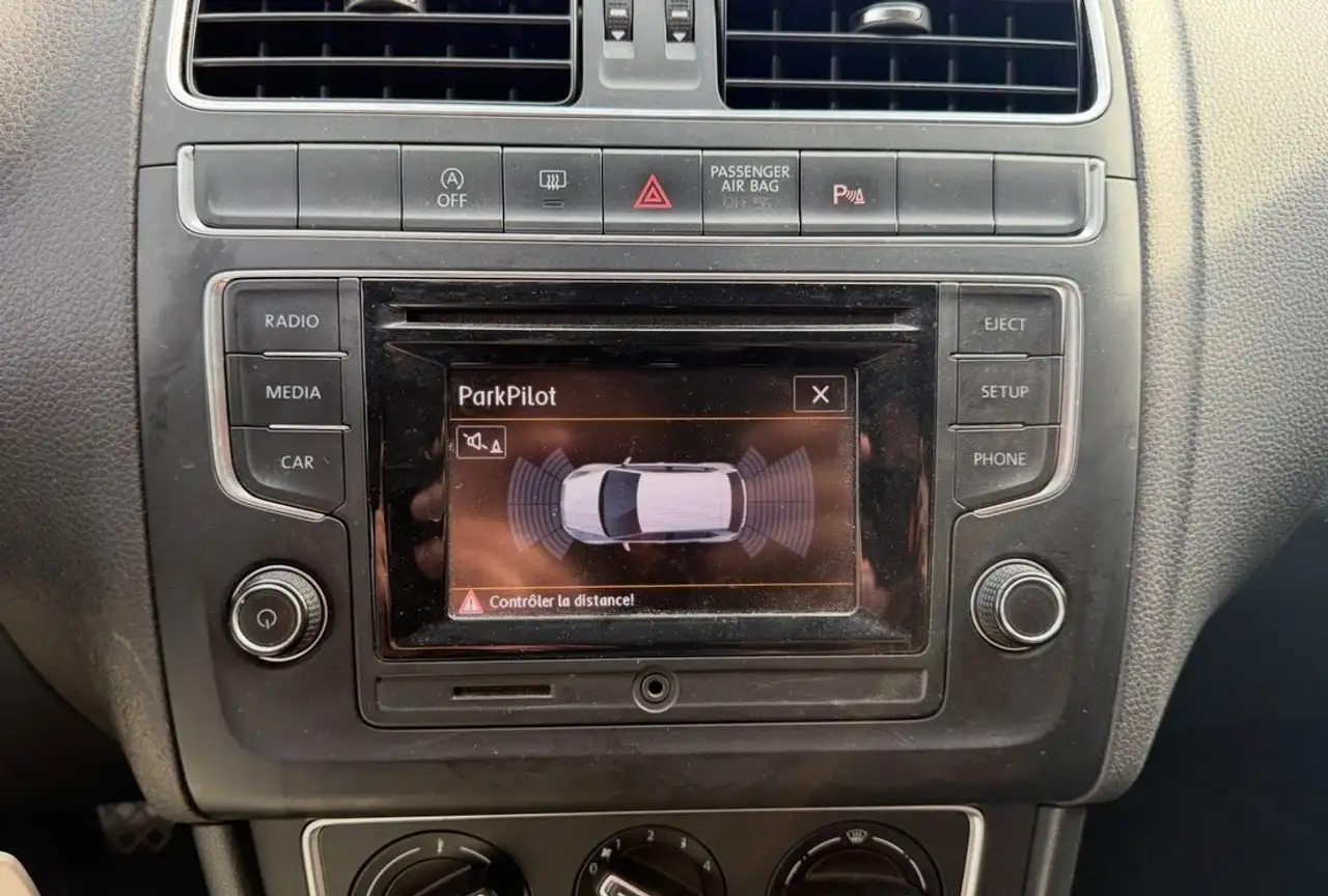 Volkswagen Polo Citadine 5 portes — photo 7