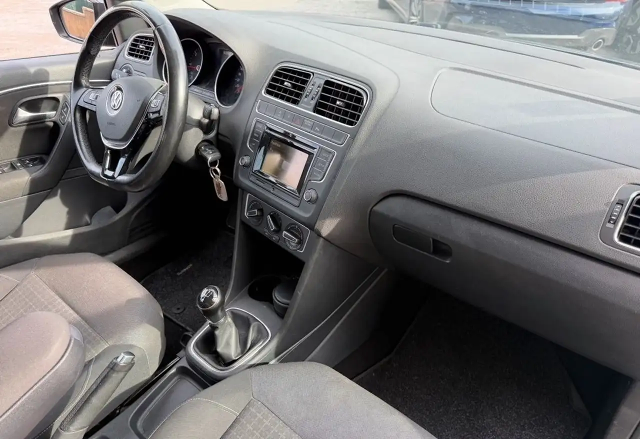 Volkswagen Polo Citadine 5 portes — photo 13