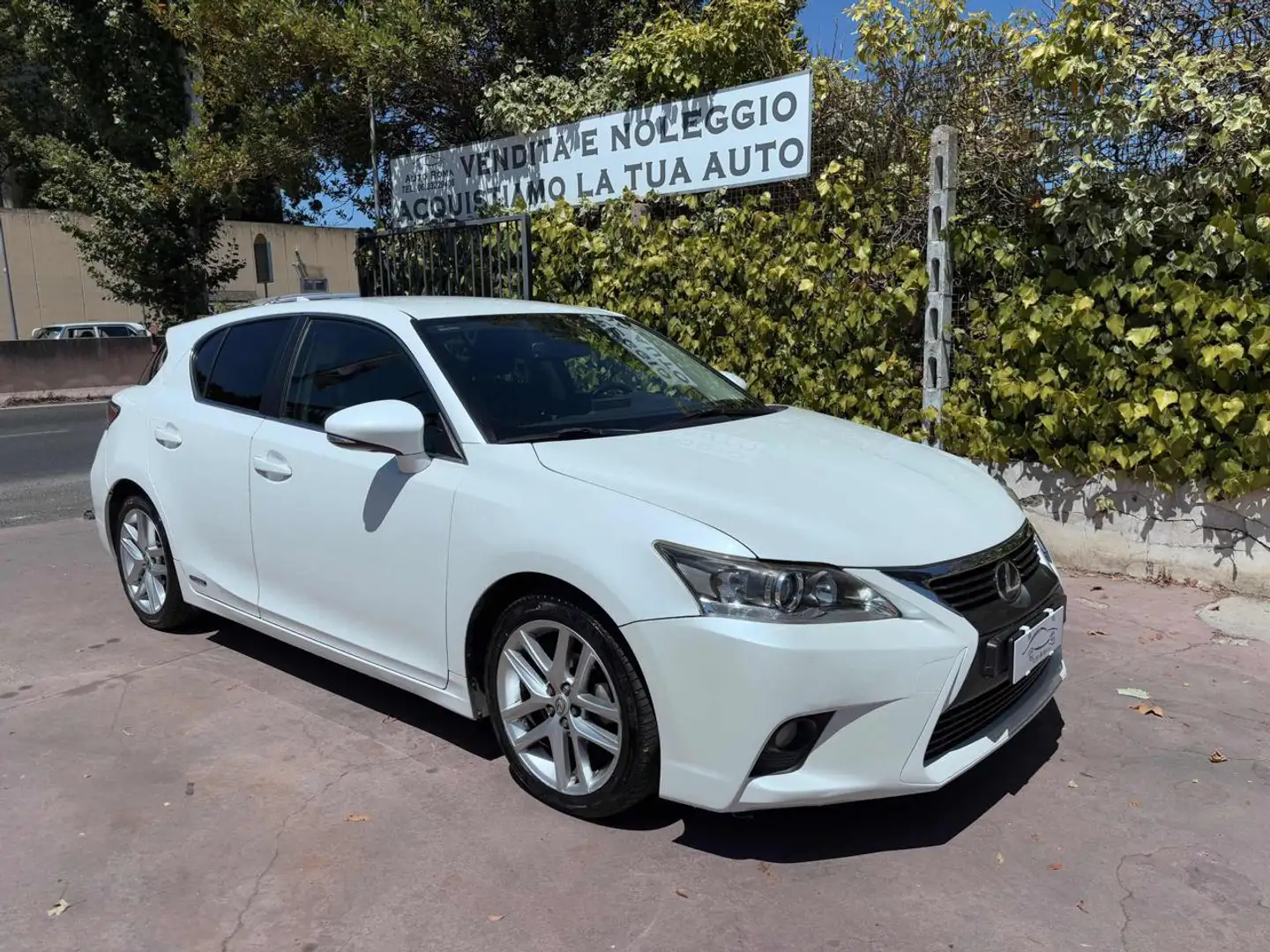 Lexus CT 200h CT Hybrid Executive UNIPRO' Weiß - 1