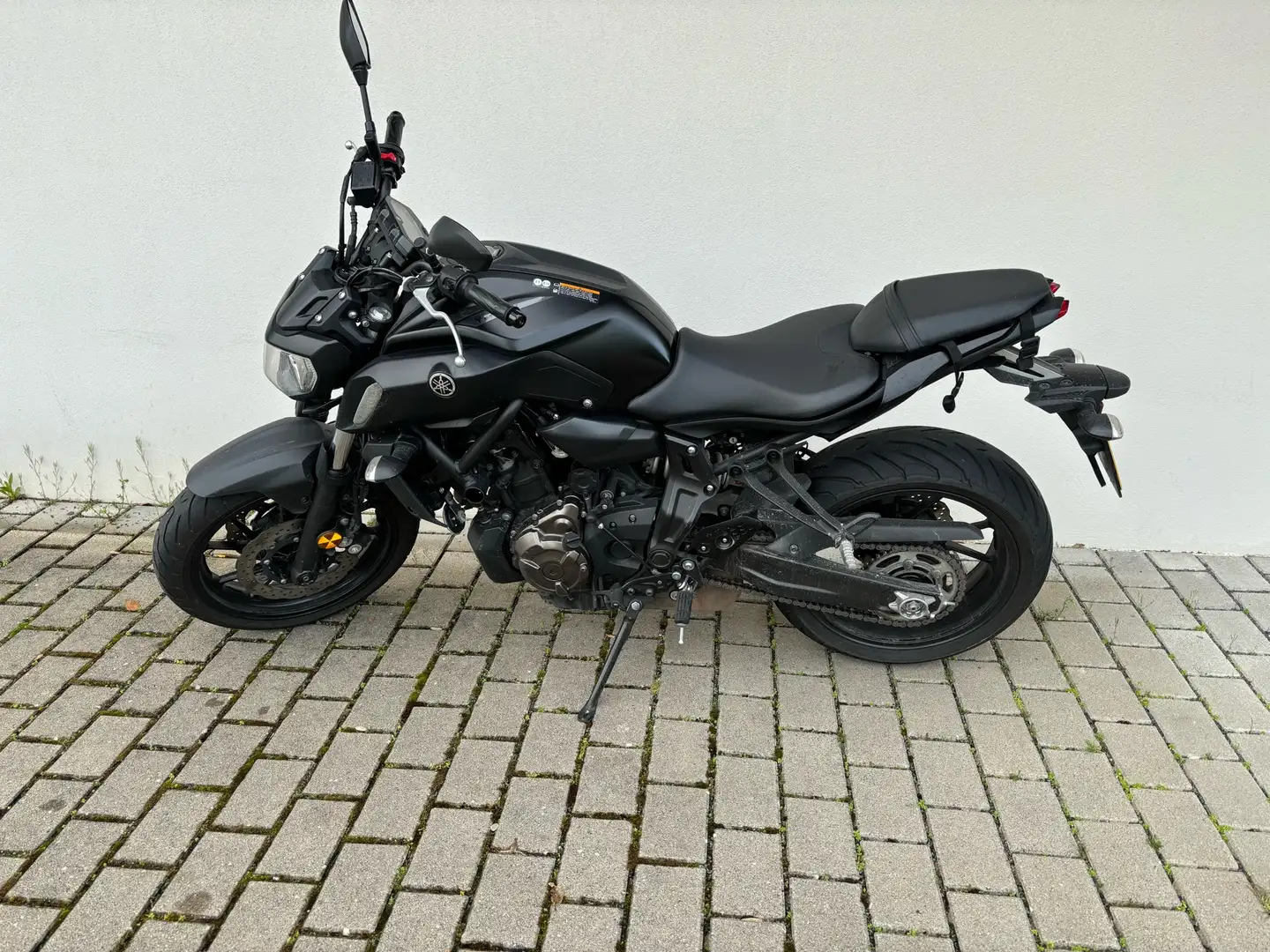 Yamaha MT-07 ABS Noir - 2