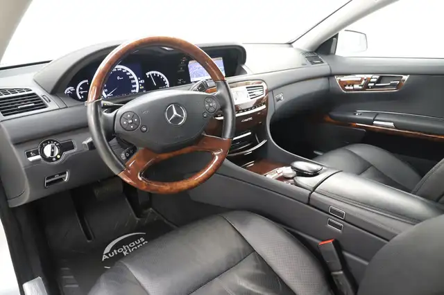 Mercedes-Benz CL view 12