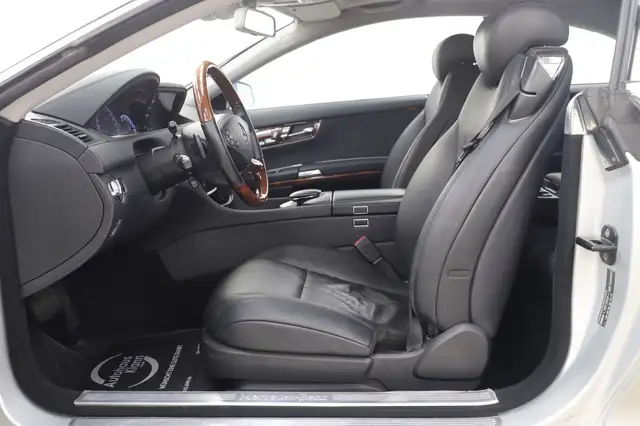 Mercedes-Benz CL view 9