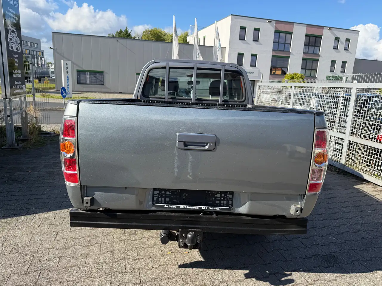 MAZDA BT-50 2.5 TURBO DIESEL 143ch 4X4 - CABINE APPROFONDIE - ATTELAGE - SIÈGES CHAUFFANTS - CLIMATISATION