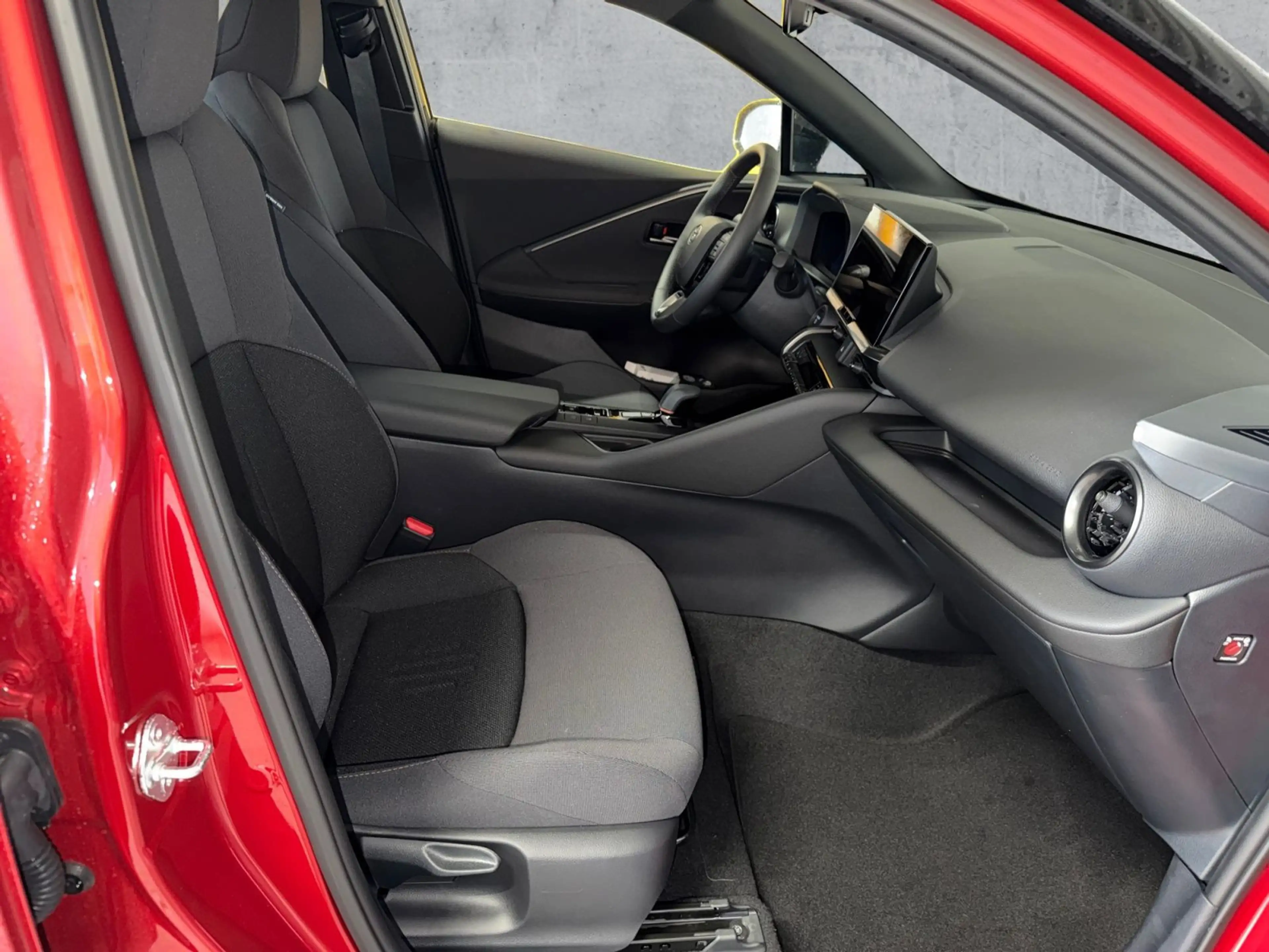 Toyota C-HR 2.0 Hybrid TEAM LED+NAVI+APP+ACC+SHZ+RFK — photo 13