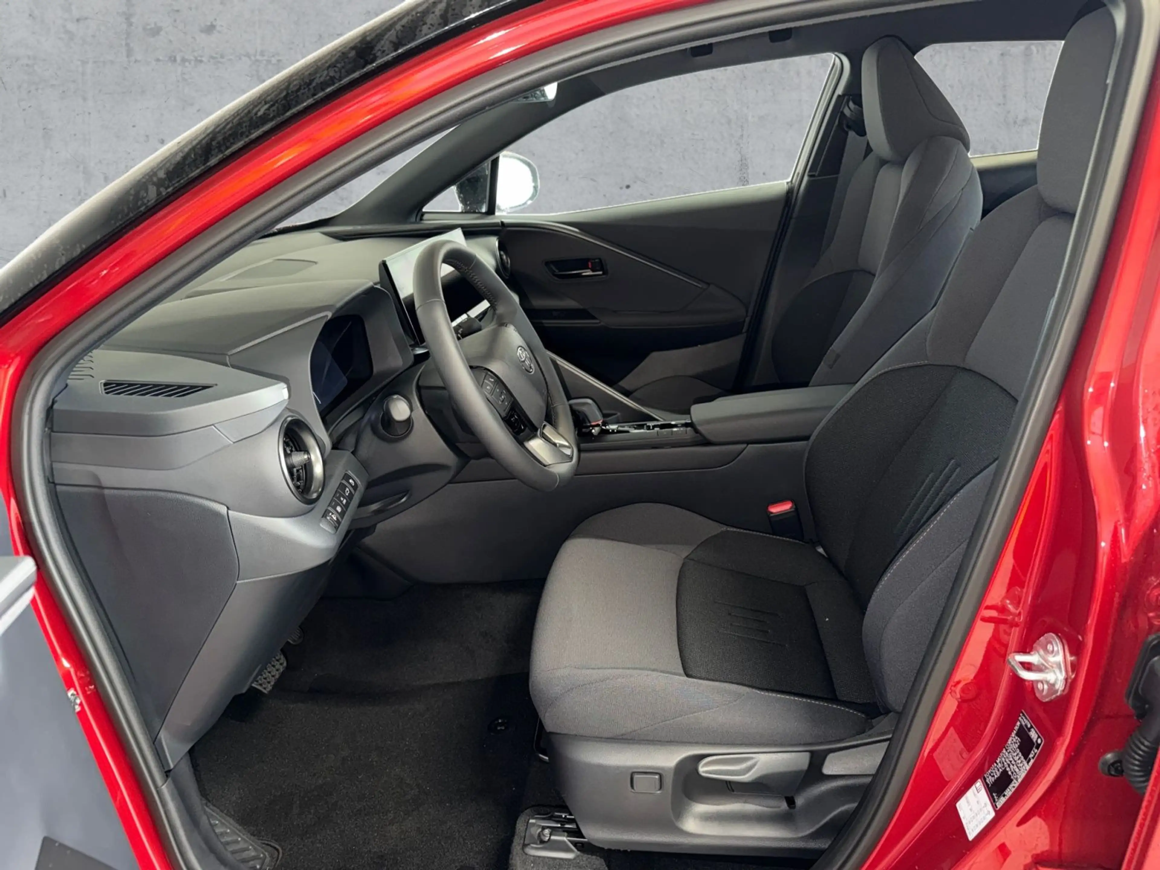 Toyota C-HR 2.0 Hybrid TEAM LED+NAVI+APP+ACC+SHZ+RFK — photo 12