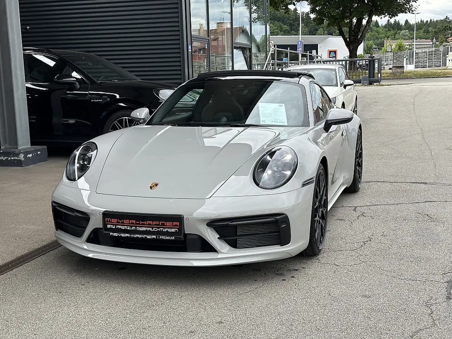 Porsche 911 Carrera Coupe S PDK / Approved 2026 Grau - 2
