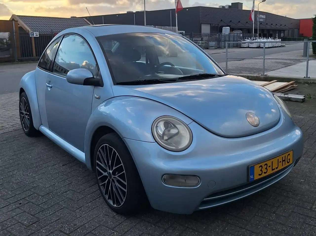 Volkswagen New Beetle