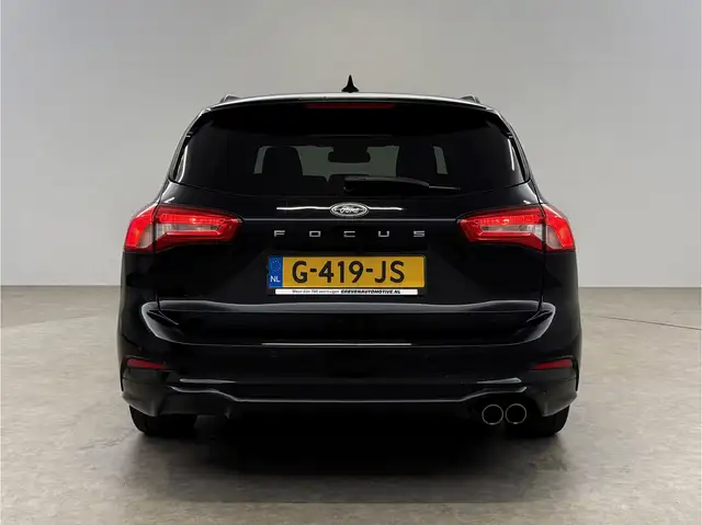 Ford Focus view 9