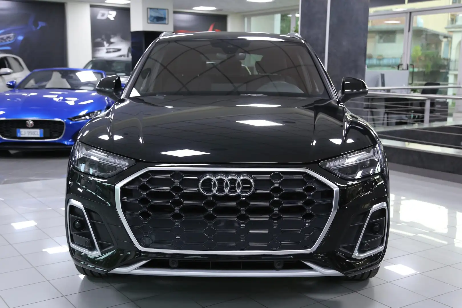 Audi Q5 35 TDI mhev S tronic S line Plus Nero - 2
