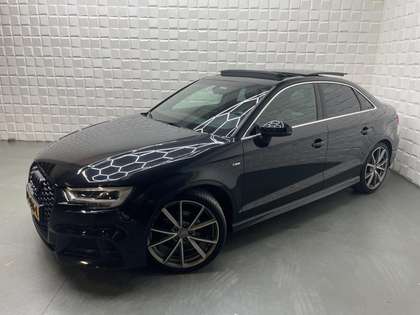 Audi A3 Limousine 1.5 TFSI CoD Sport 3x S Line PANO VIRTUA