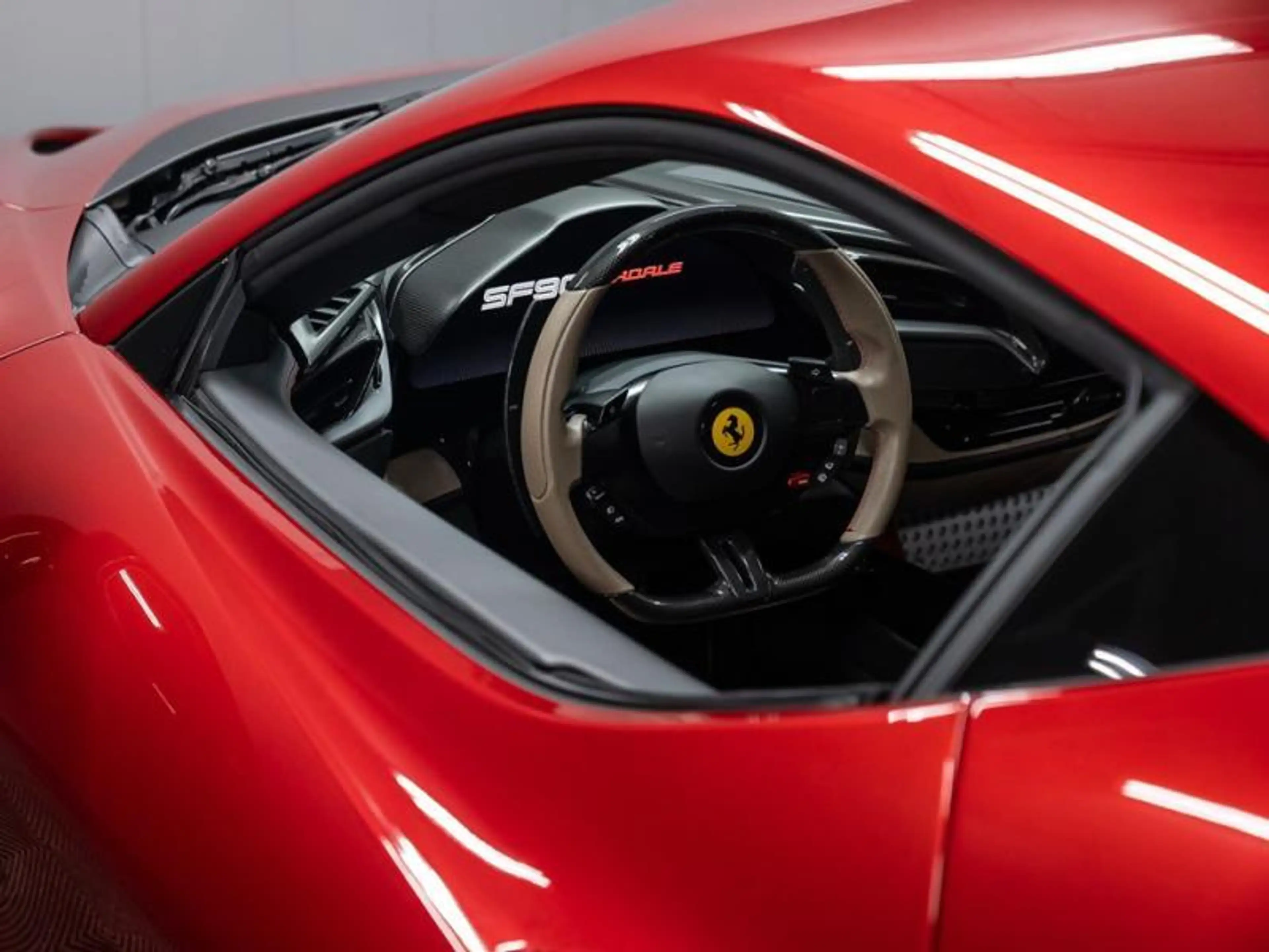 Ferrari SF90 Stradale — photo 11