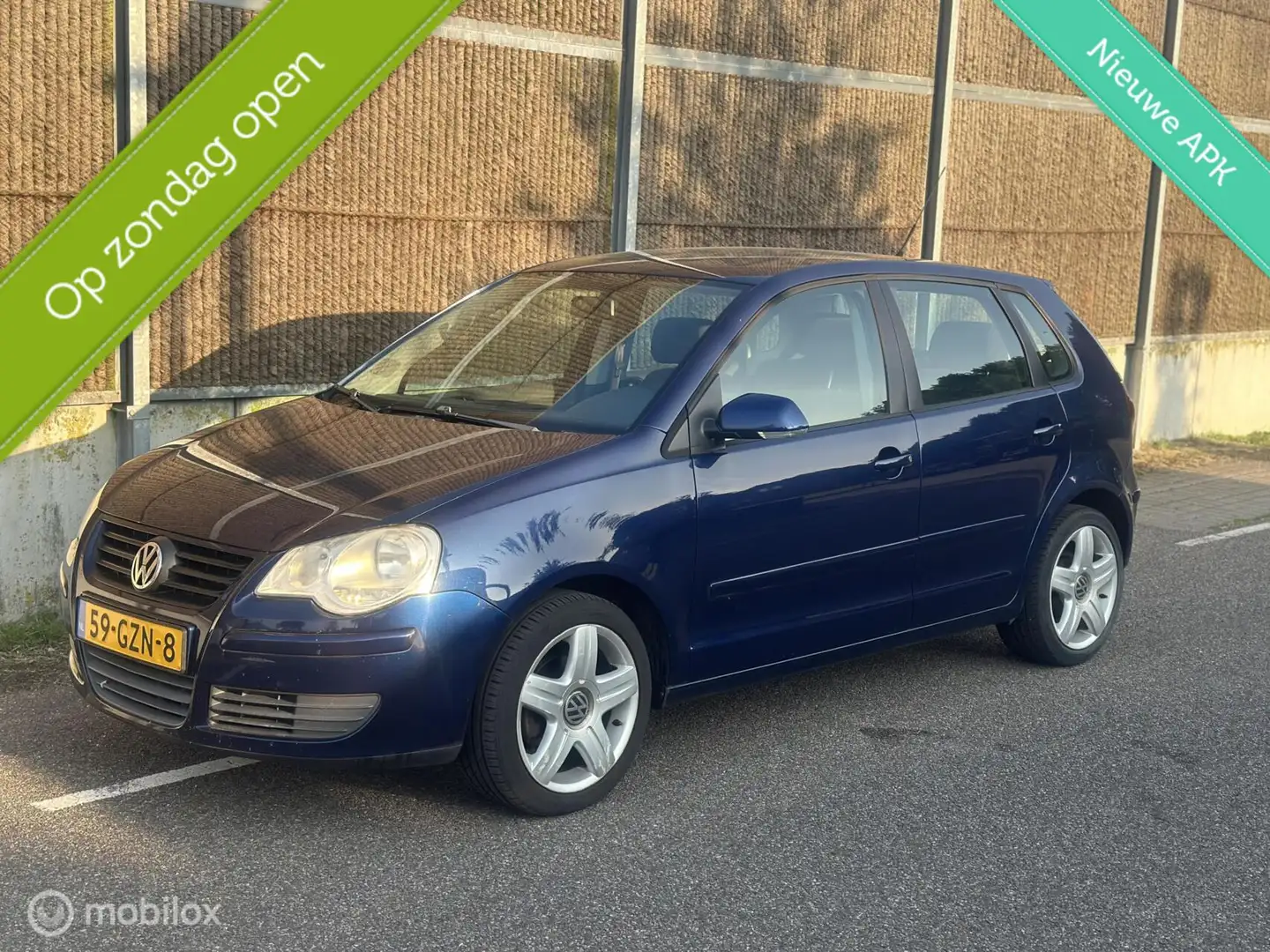 Volkswagen Polo 1.4-16V Comfortline NAP/Apk/AIRCO/CRUISE Blauw - 1