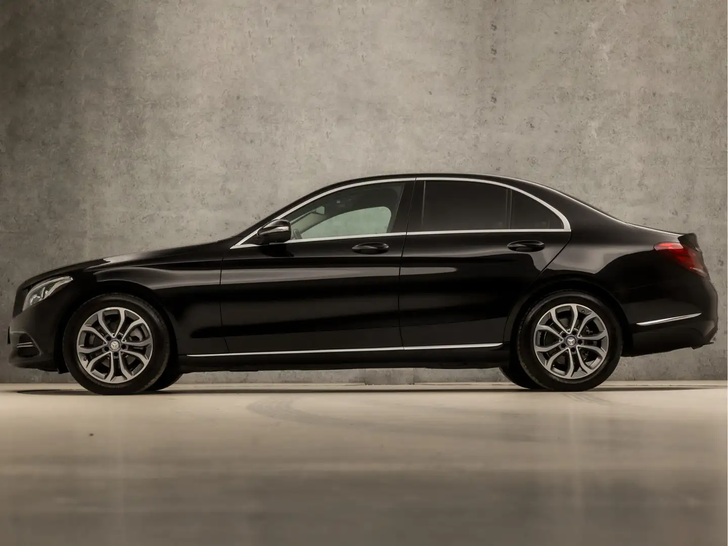 Mercedes-Benz C 180 Sport 157Pk Automaat (GROOT NAVI, LEDER, BURMESTER Noir - 2