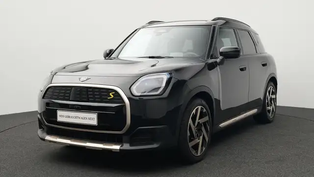 MINI Countryman SE All4 Favoured Trim