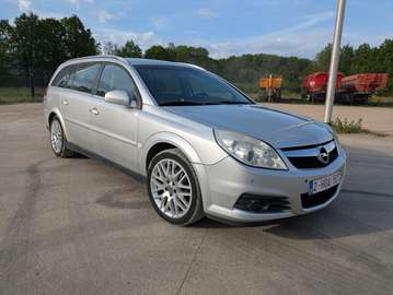1.9 DT CDTi Cosmo