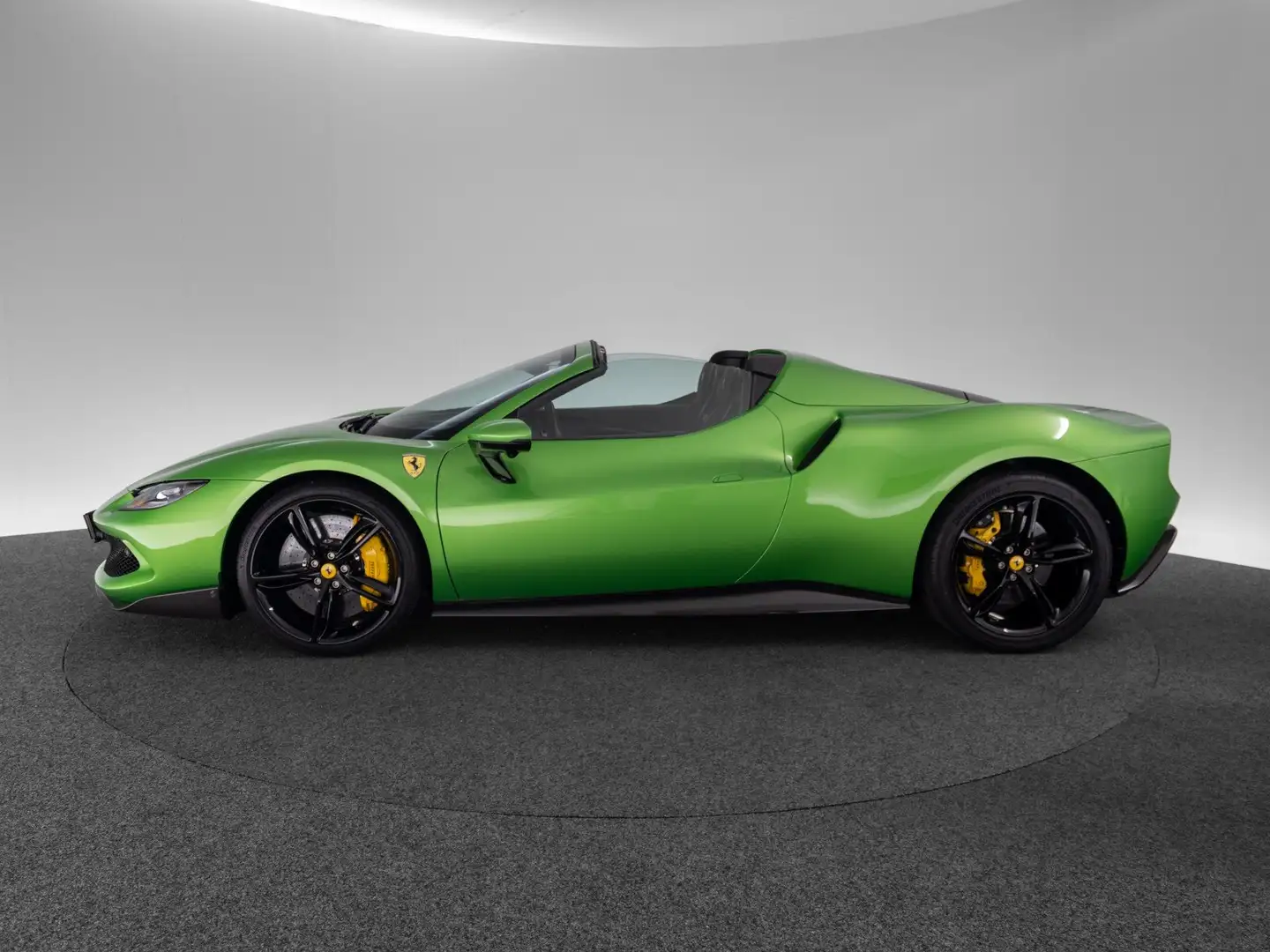 Ferrari 296 GTS Groen - 2