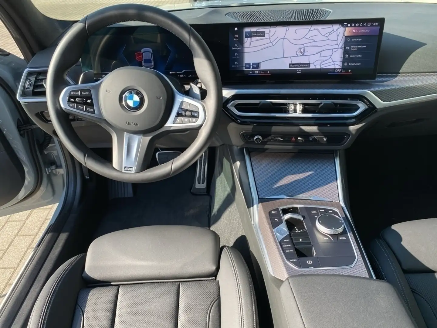 BMW 318 d SAG Lim. M Sport AHK/ACC/AKUSTIK/MEMO/HiF AHK/AC Gris - 2