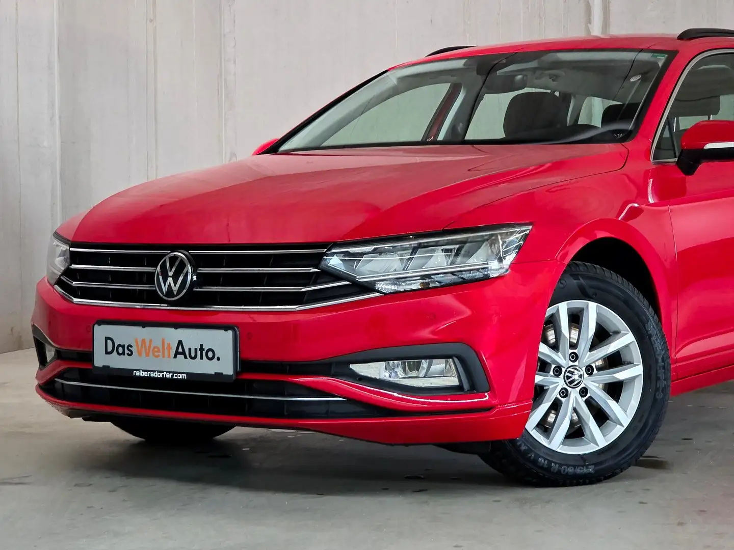 Volkswagen Passat Variant Business TDI DSG Rot - 2