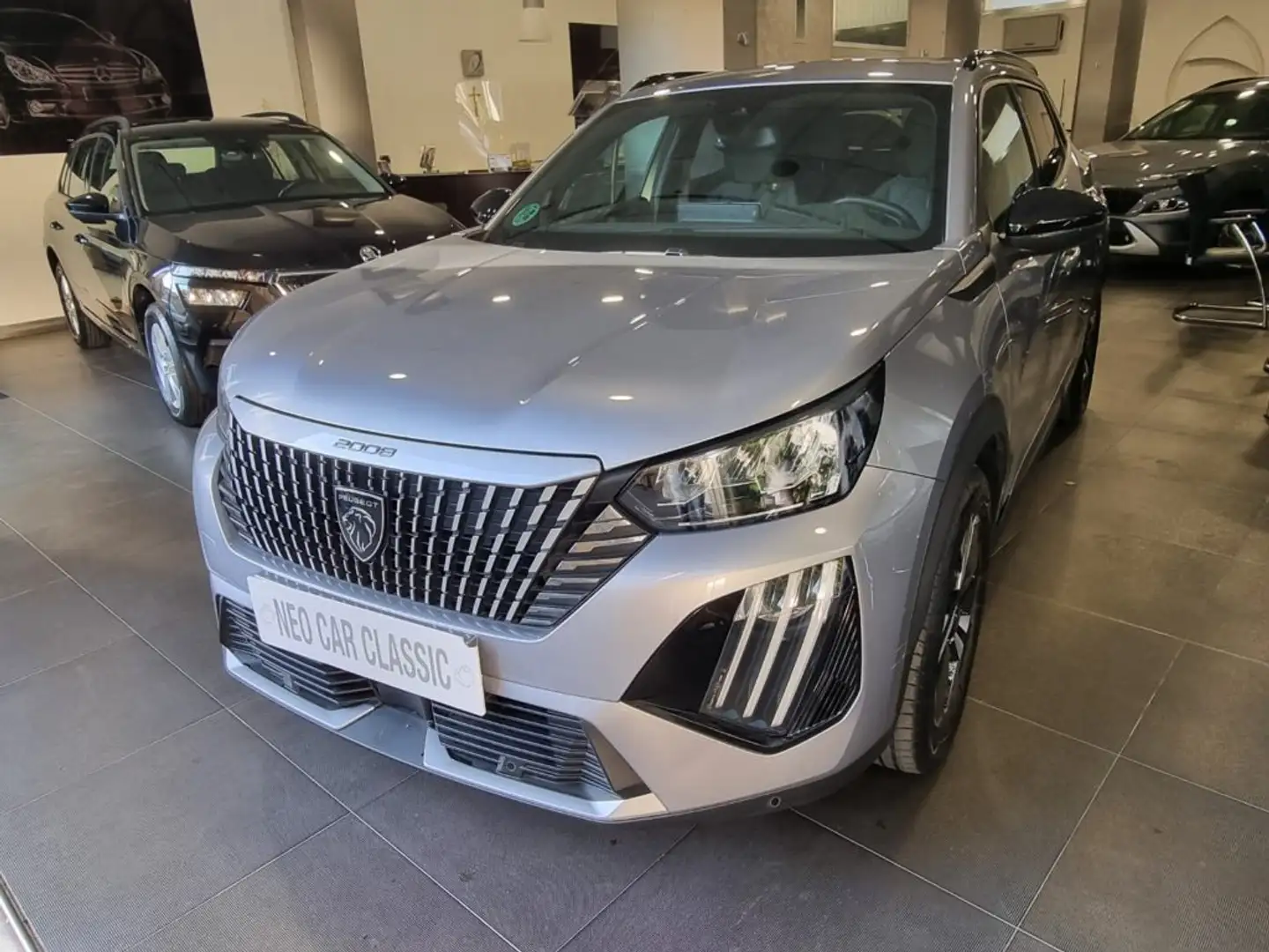 Peugeot 2008 PureTech 130 S&S EAT8 Allure Grigio - 1