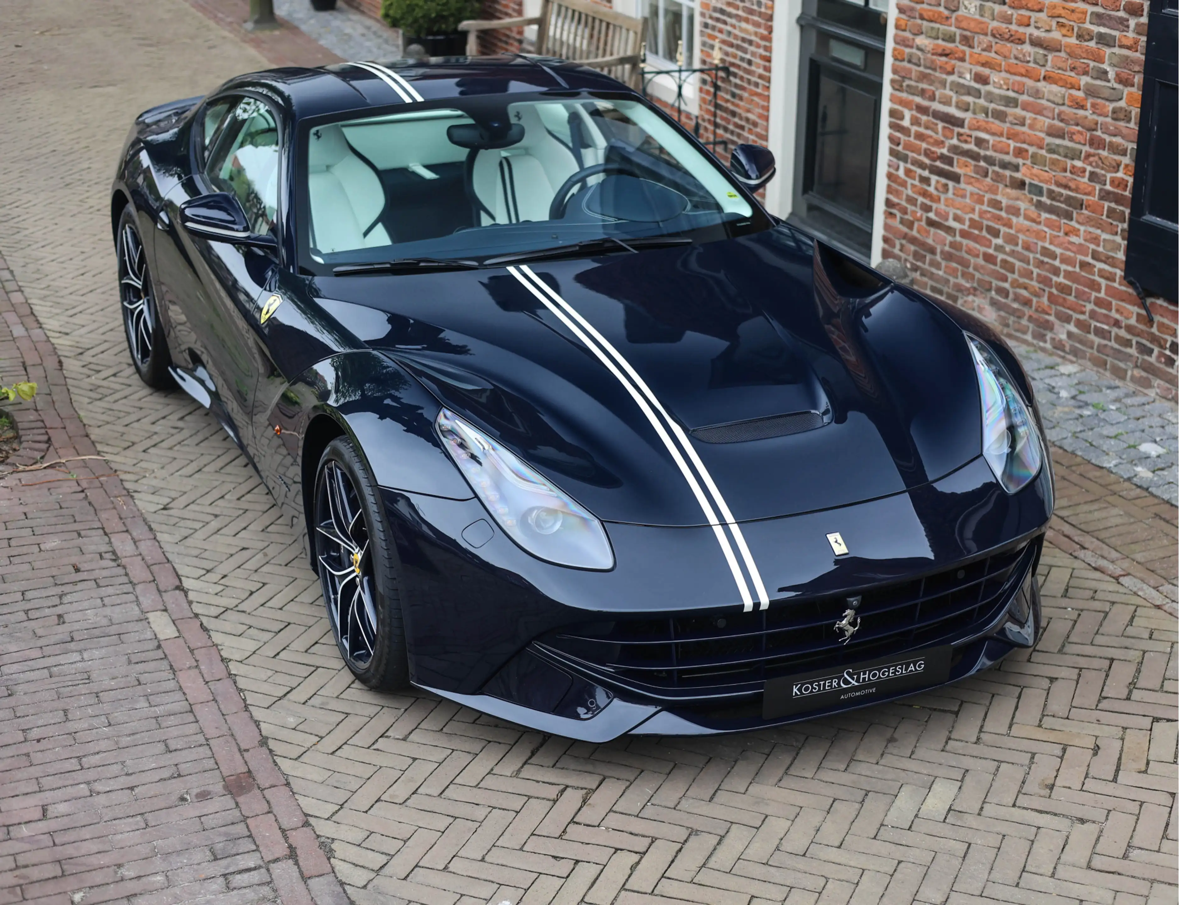 Ferrari F12 6.3 Berlinetta HELE | Tailor Made - Blu Pozzi - Hi — photo 8