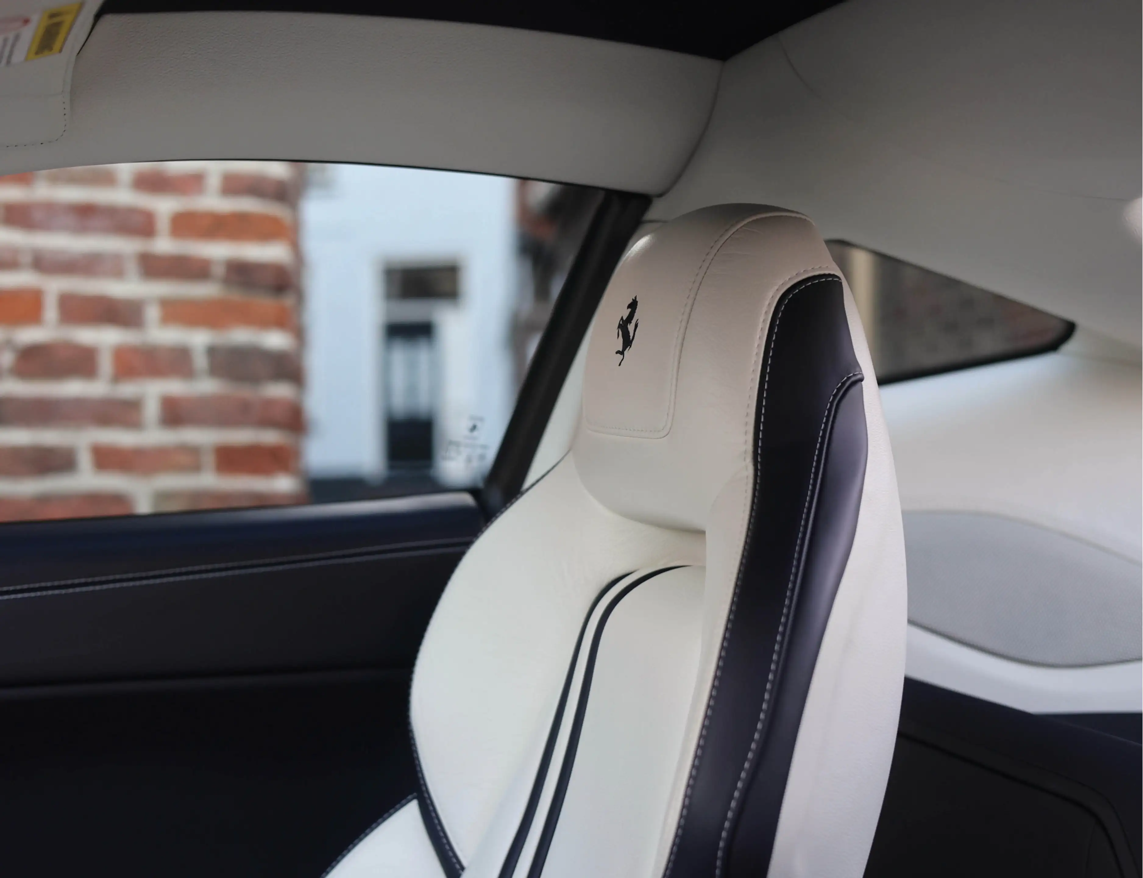 Ferrari F12 6.3 Berlinetta HELE | Tailor Made - Blu Pozzi - Hi — photo 27