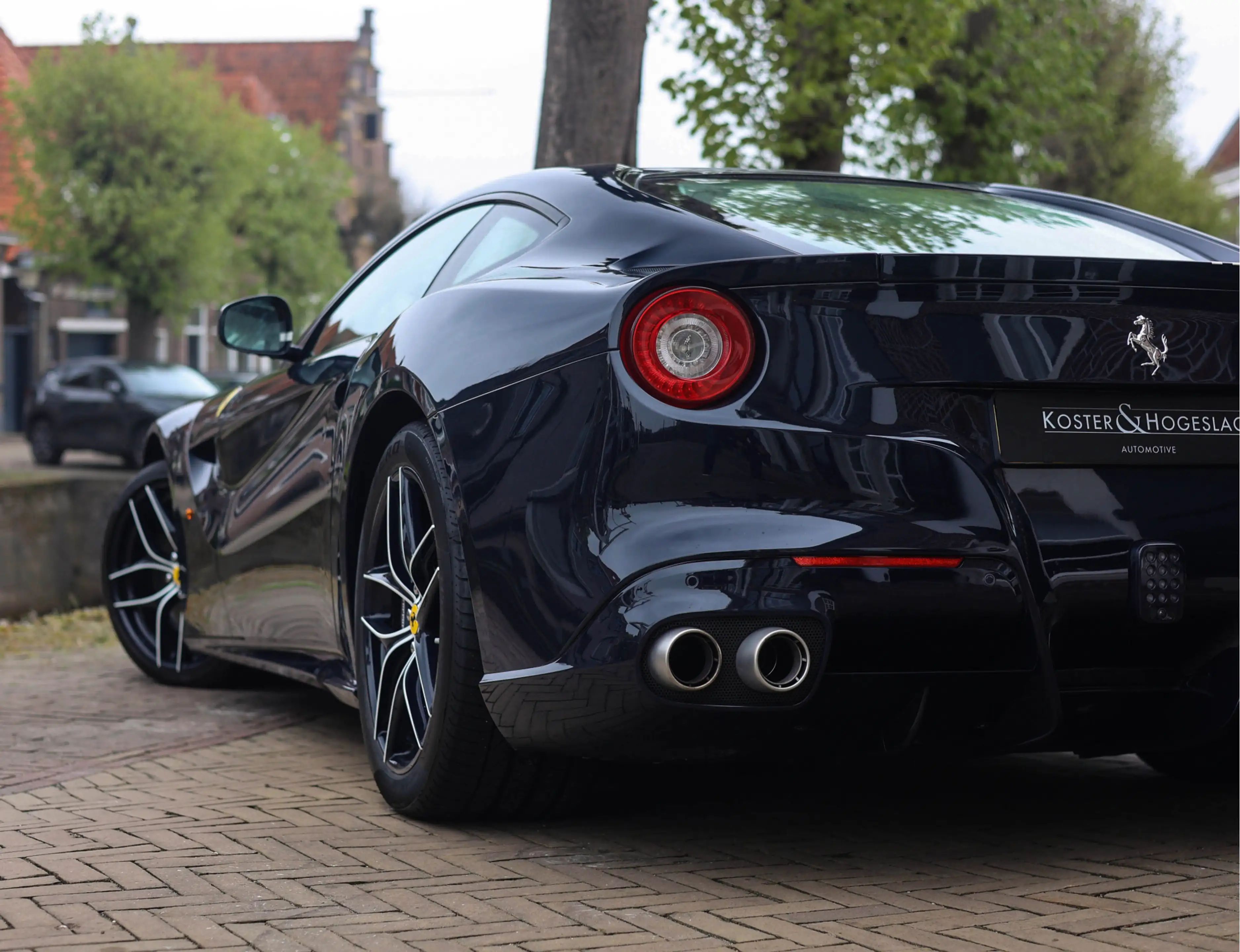 Ferrari F12 6.3 Berlinetta HELE | Tailor Made - Blu Pozzi - Hi — photo 7
