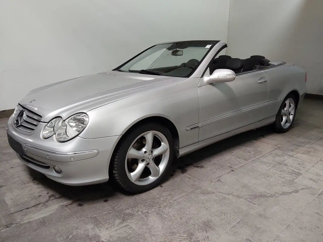 Mercedes-Benz CLK 320