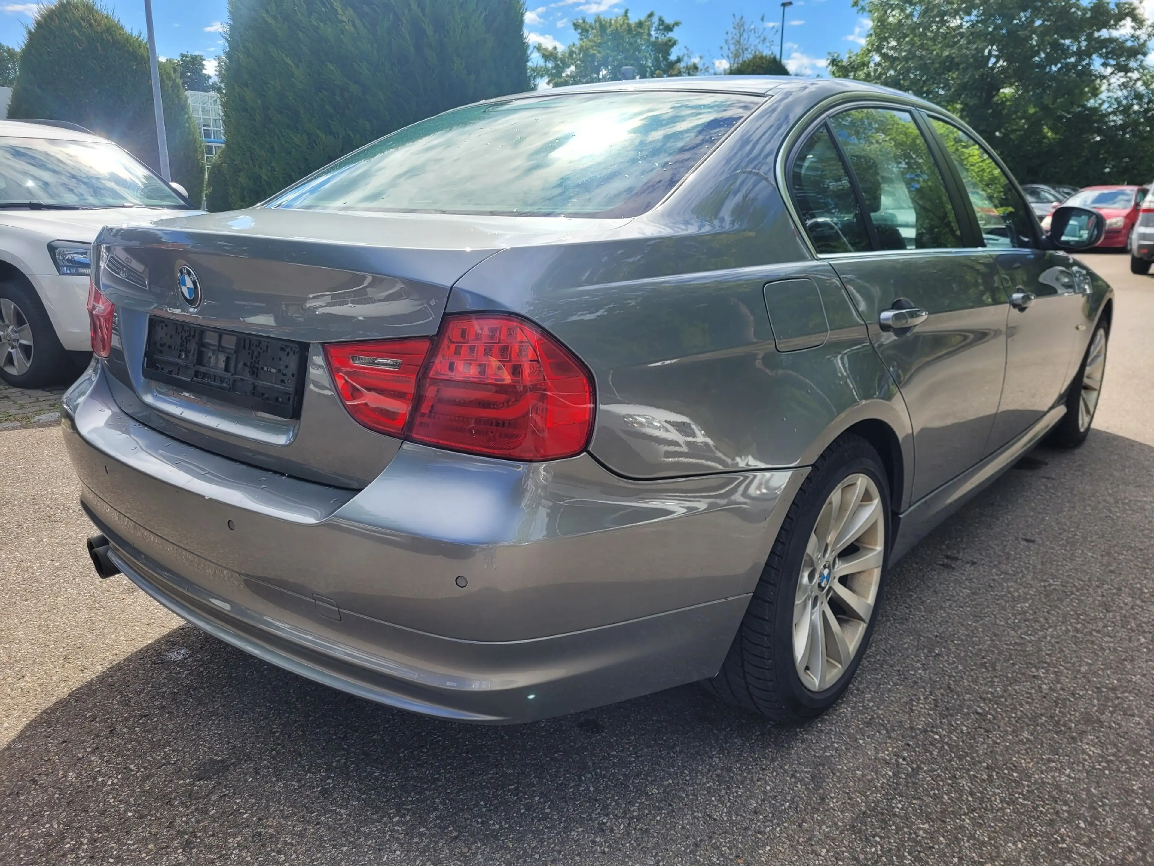 BMW 325 325d *Klimaautomatik/Euro 5/Limousine* — photo 4
