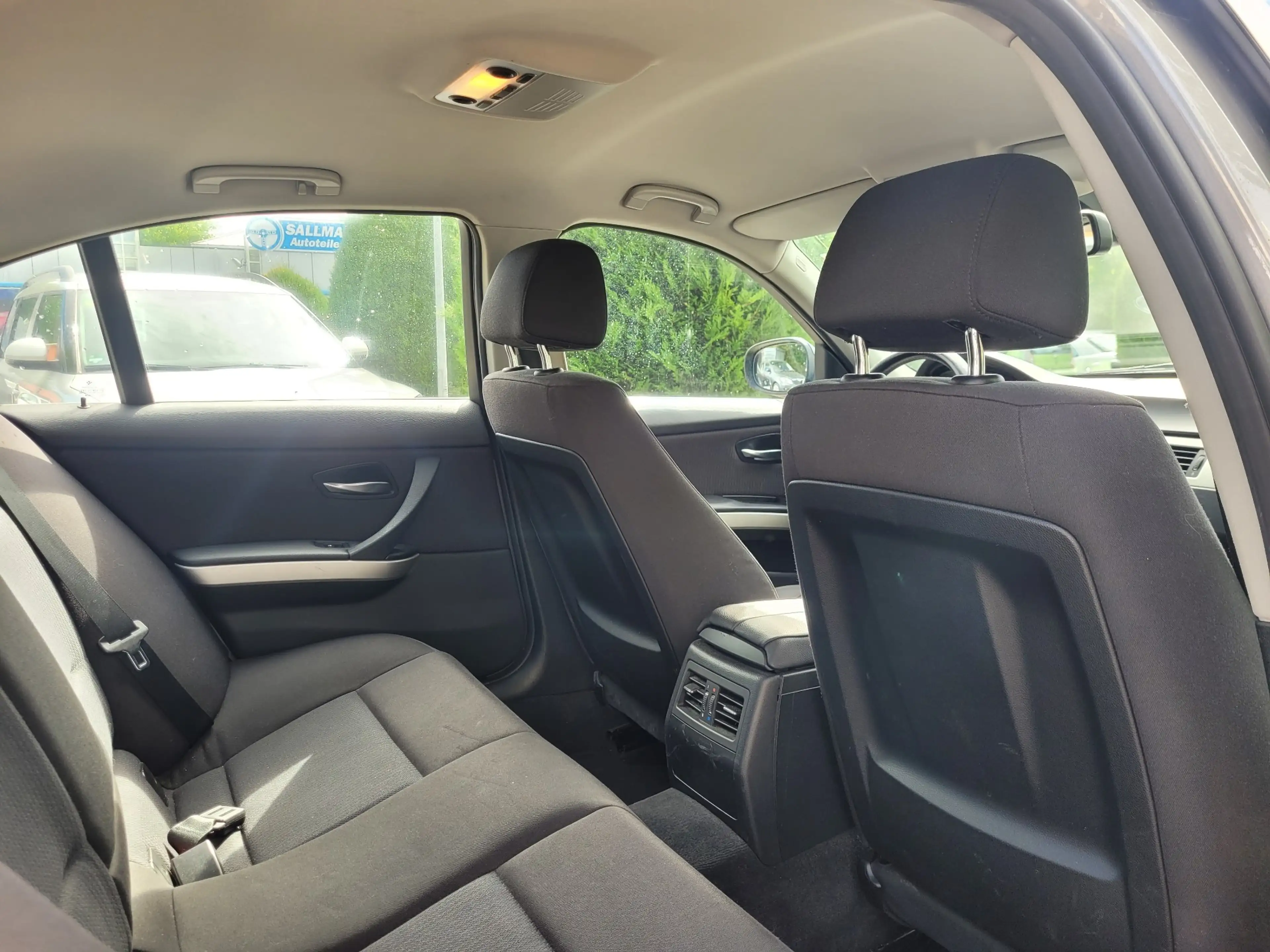 BMW 325 325d *Klimaautomatik/Euro 5/Limousine* — photo 13
