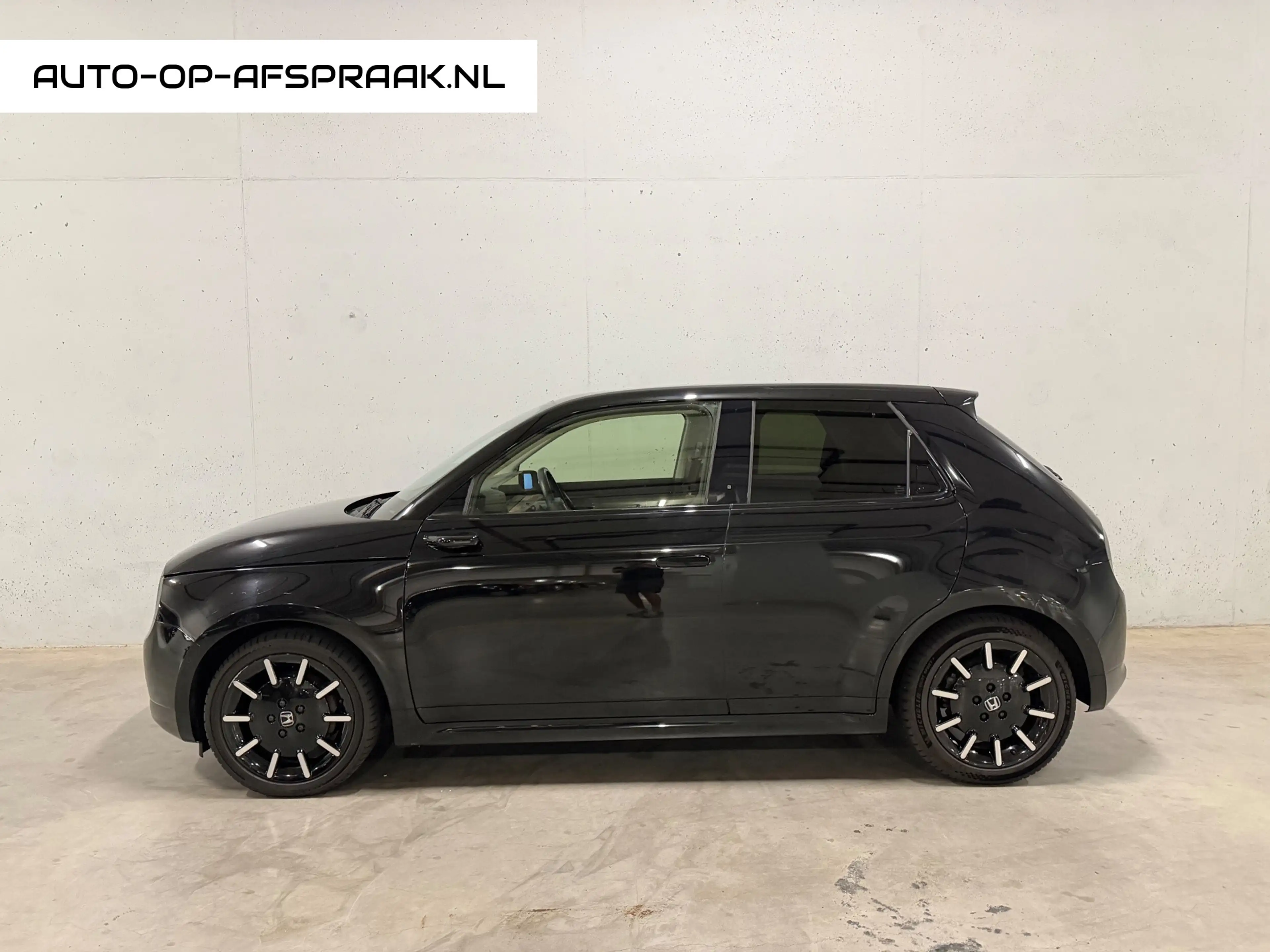 Honda e Advance 16" Pano 360camera Navi Stoelv. Stuurv. — photo 2