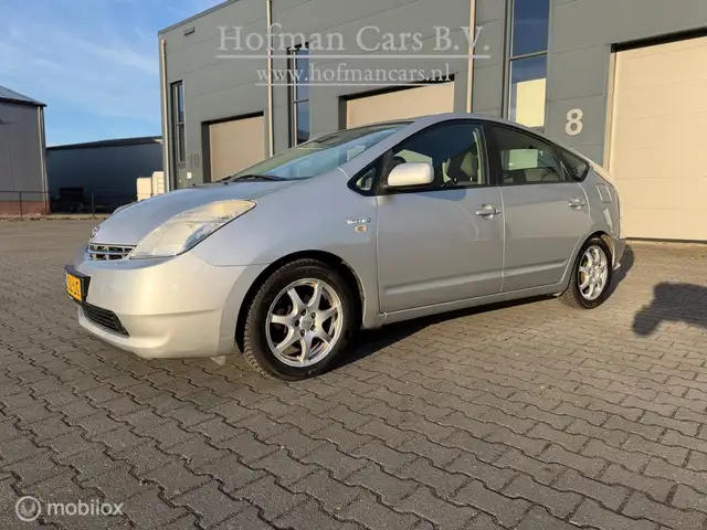 Toyota Prius Hybrid 1.5 VVT-i Business Edition | NW APK | ALL S
