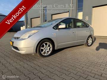 Hybrid 1.5 VVT-i Business Edition | NW APK | ALL S