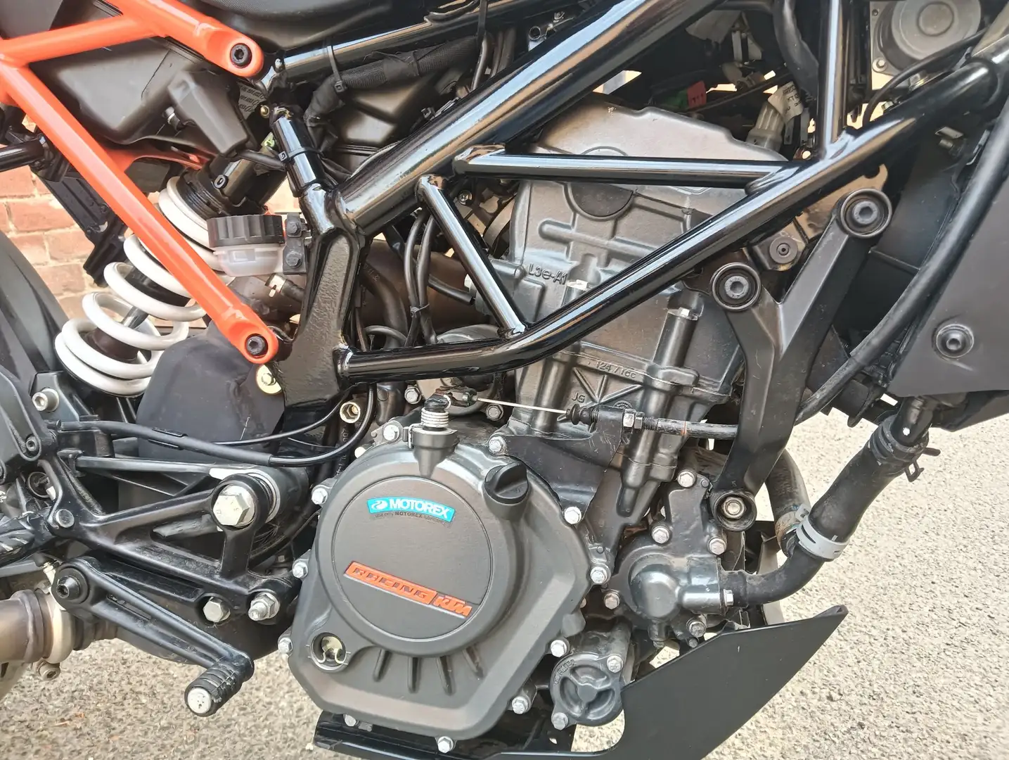 KTM 125 Duke abs Bianco - 1