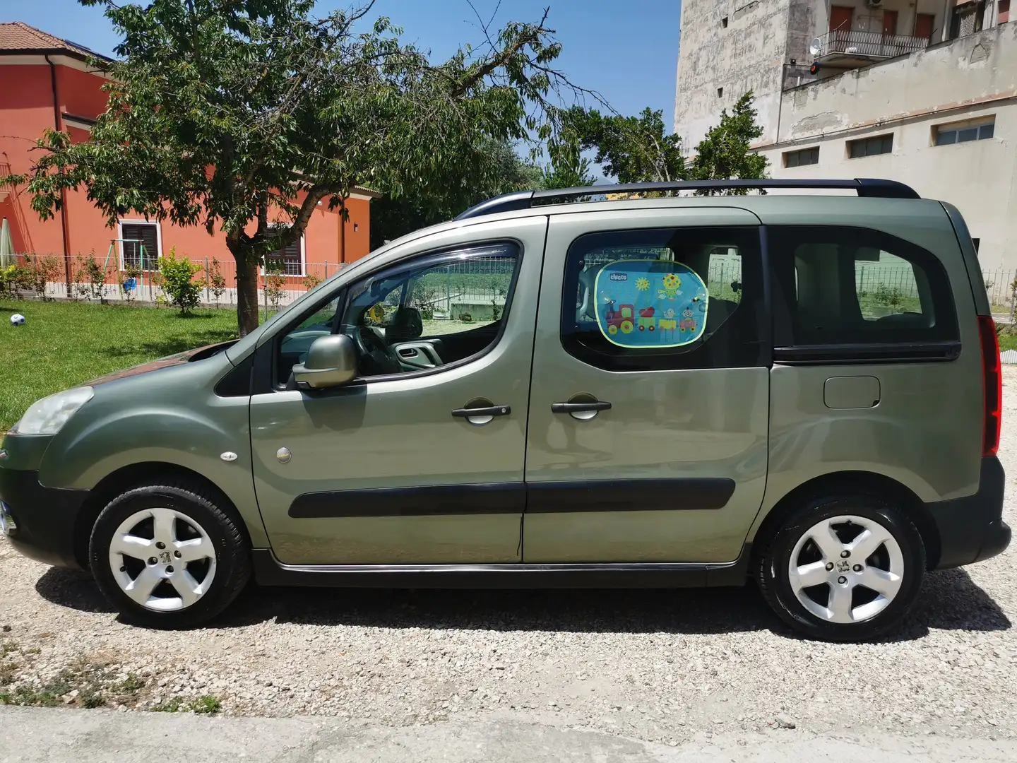 Peugeot Partner Partner Tepee 1.6 hdi Outdoor 112cv E5 Green - 1