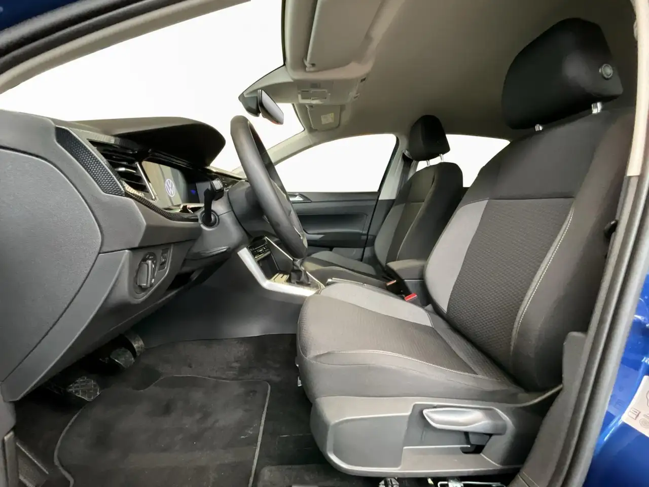 Volkswagen Polo Life+BVM+LED+CarPlay 15