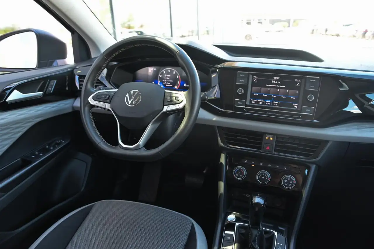 Volkswagen Taos снимка Volkswagen Taos