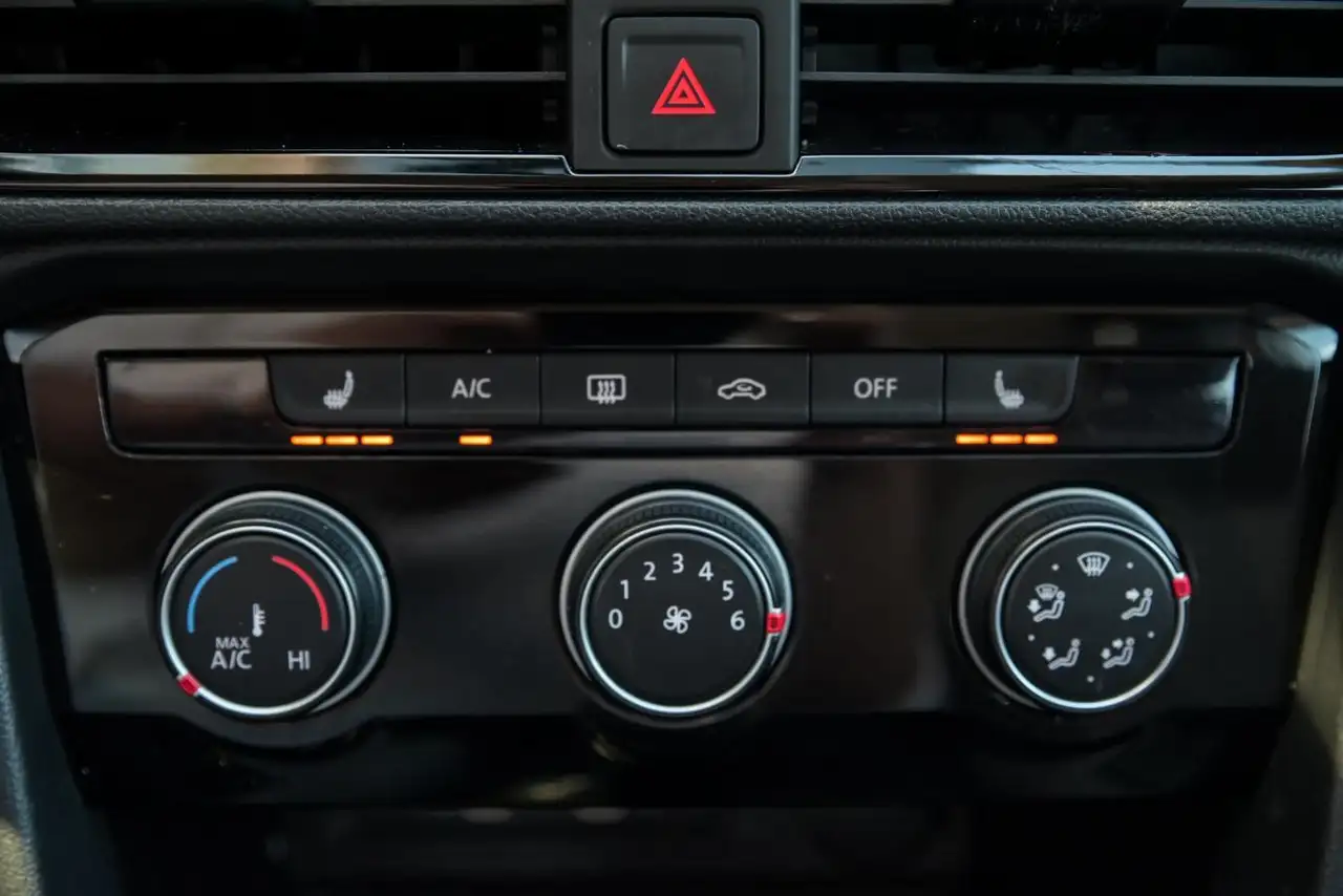 Volkswagen Taos снимка Volkswagen Taos