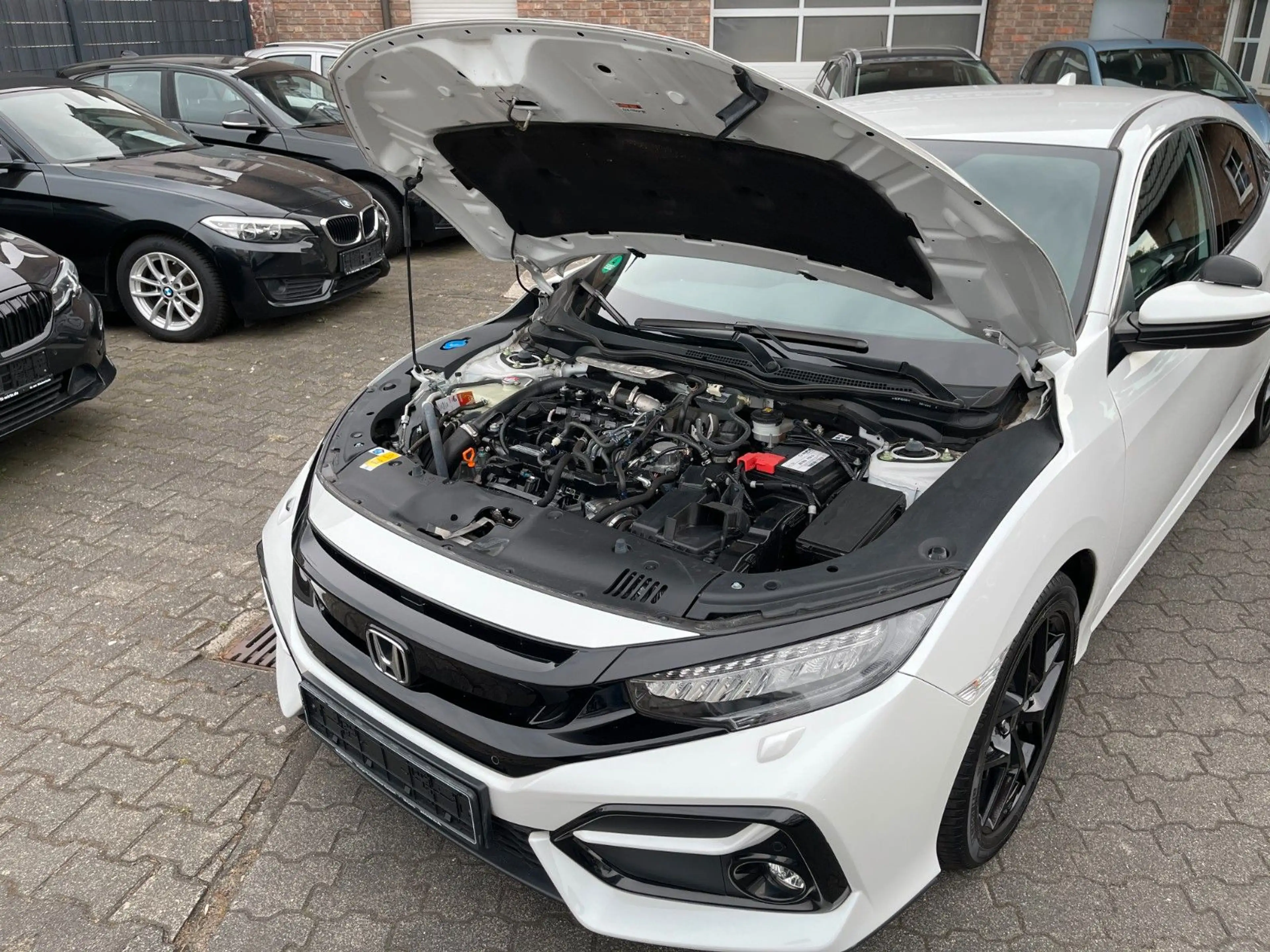 Honda Civic Lim. 5-trg. Elegance Automatik — photo 14