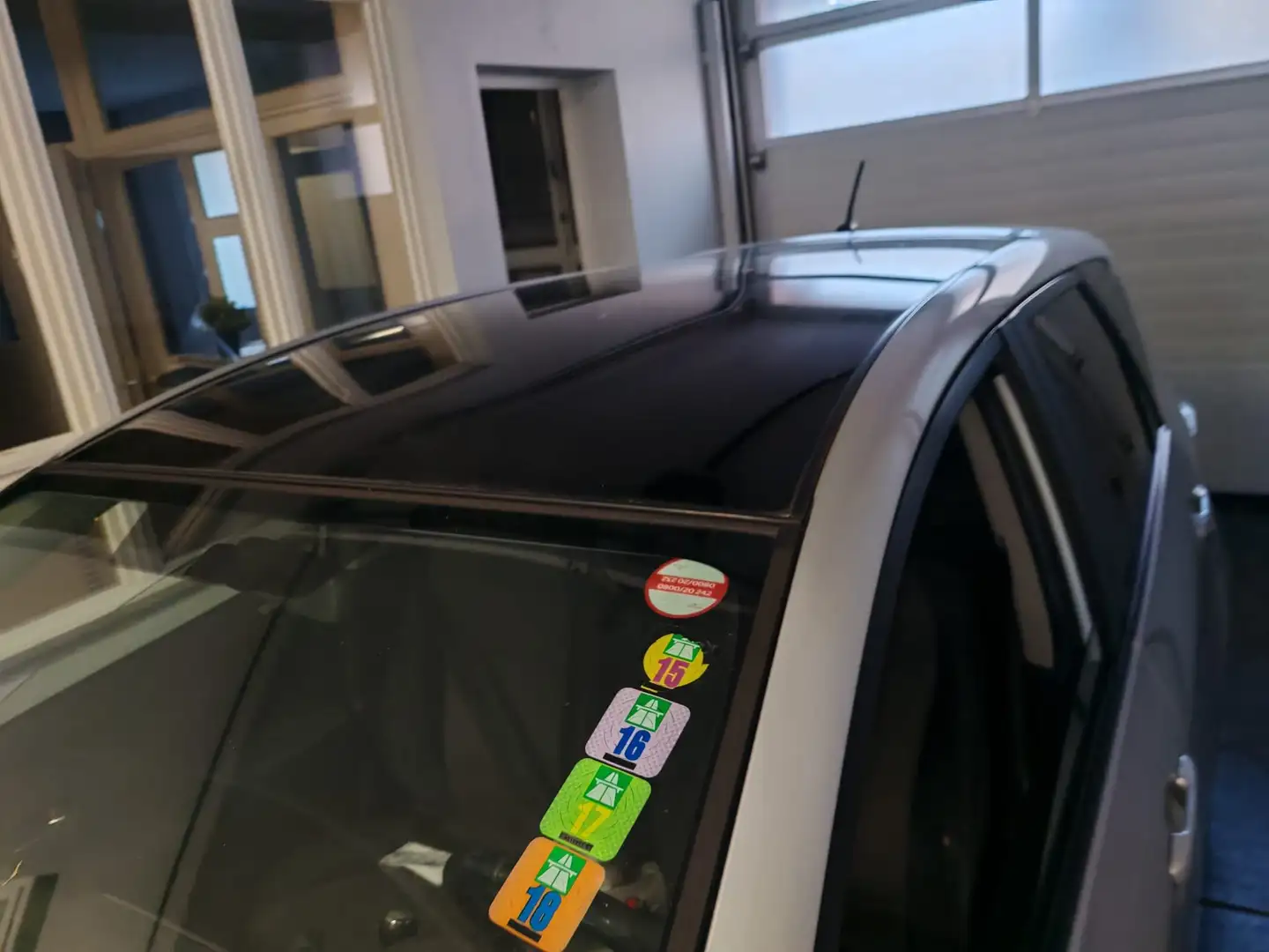 Toyota Verso-S Verso S 1.33 VVT-i Skyview Beige - 2