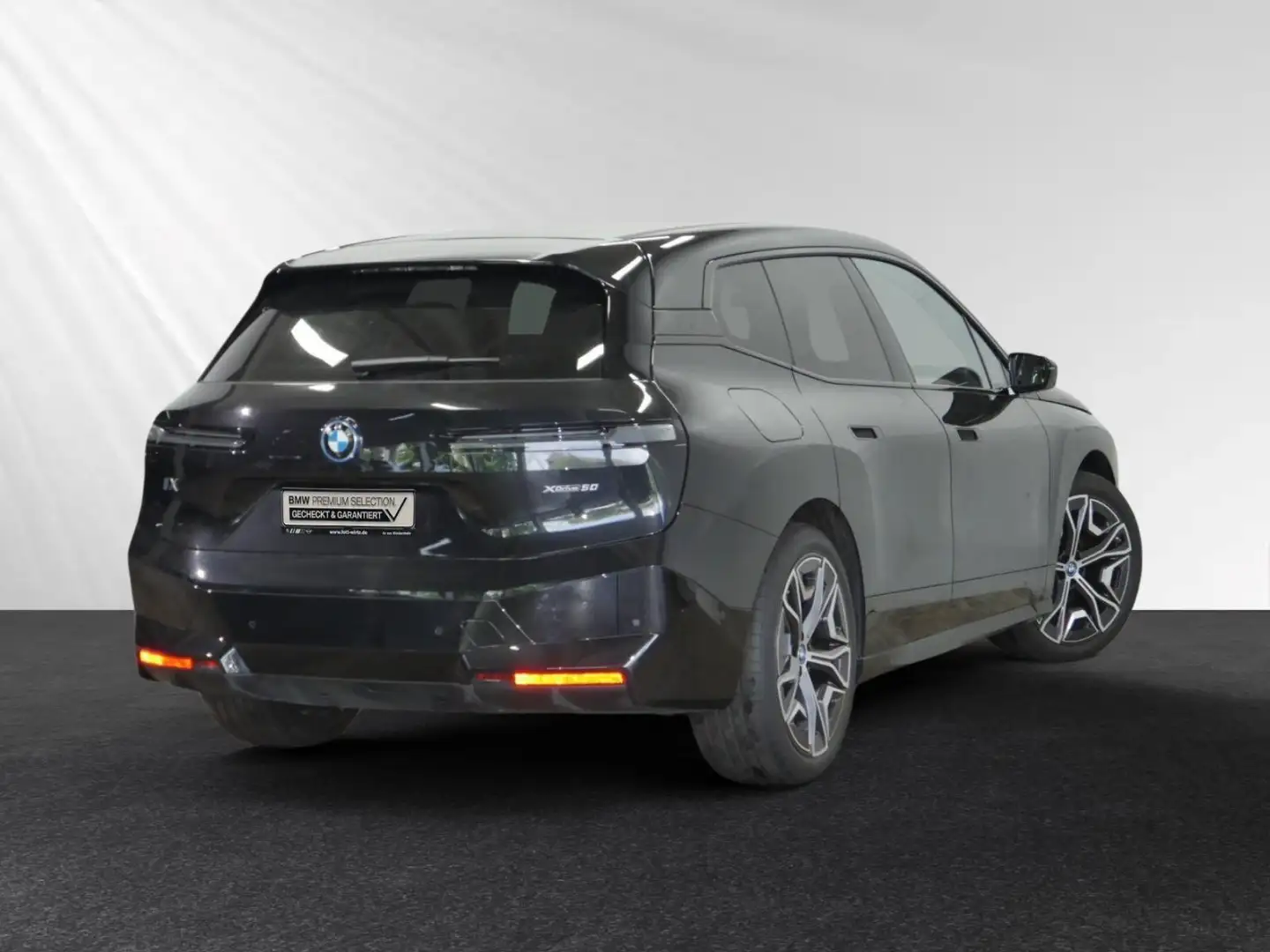 BMW iX xDrive50 Lr. 499,- br. o.Anz. 24Mon/5`Km p.A. Schwarz - 2