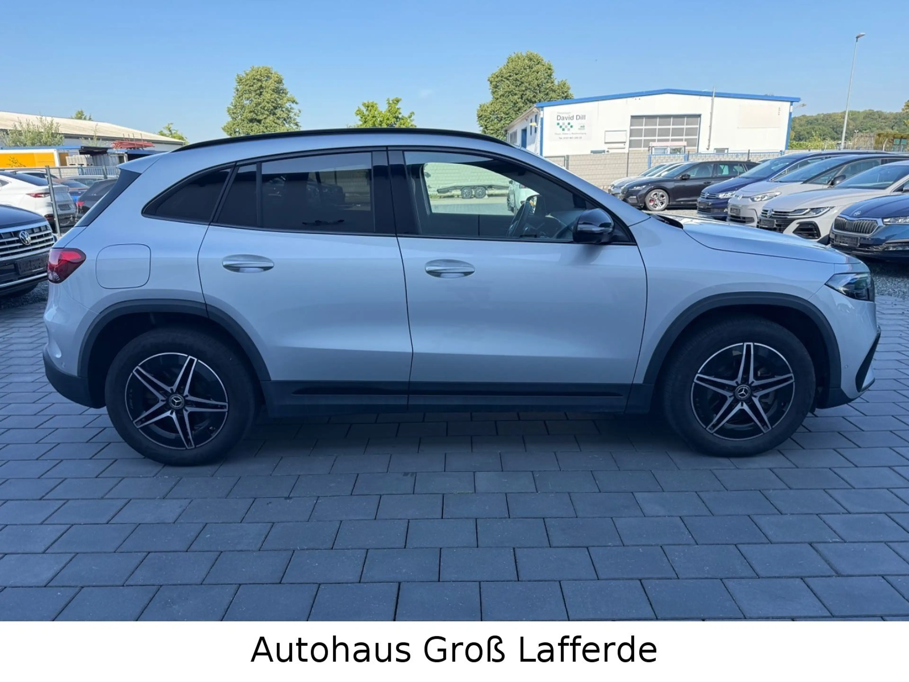 Mercedes-Benz EQA 250 AMG Line SHZ 360 Kam Navi — photo 4