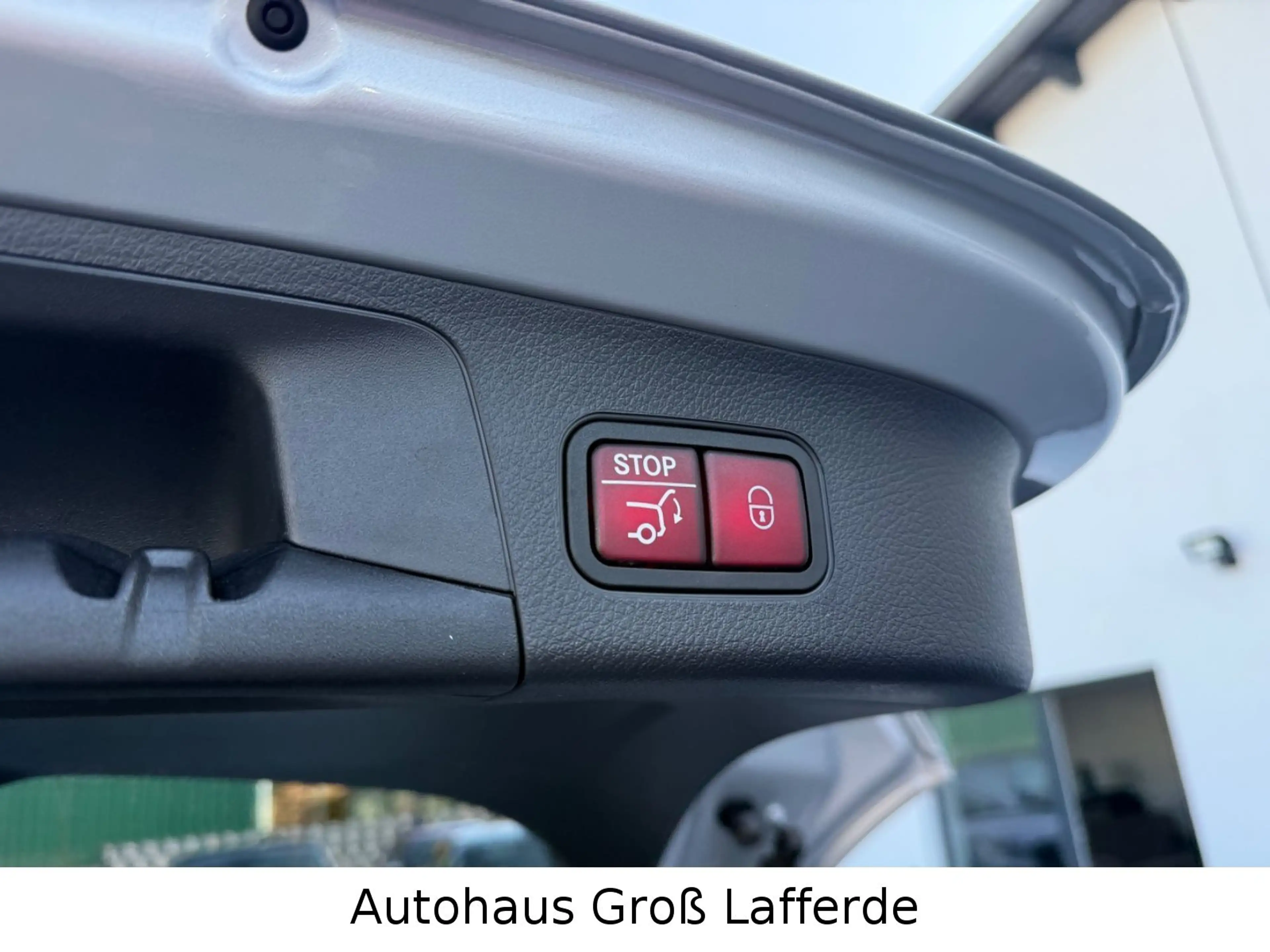 Mercedes-Benz EQA 250 AMG Line SHZ 360 Kam Navi — photo 9