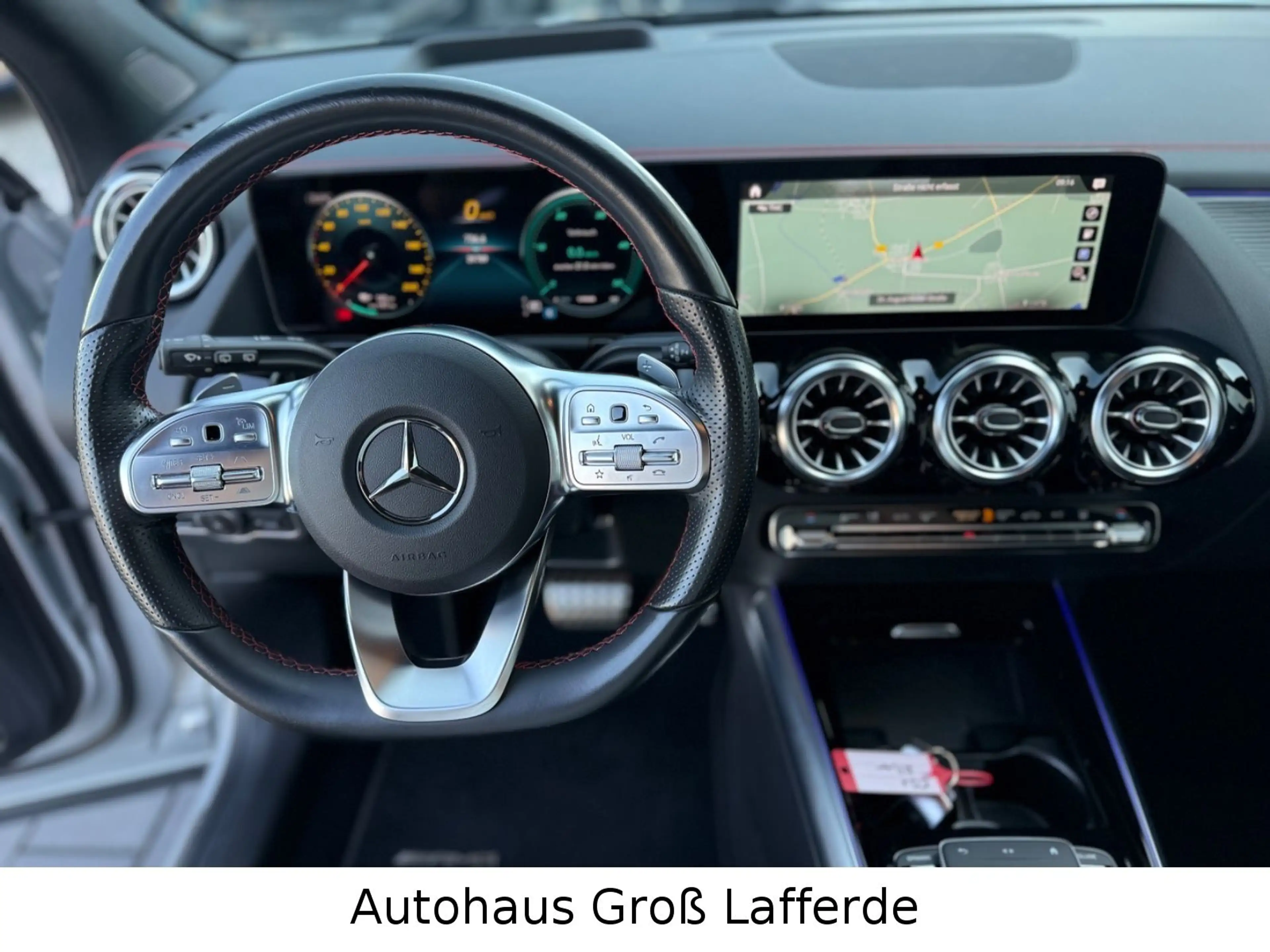 Mercedes-Benz EQA 250 AMG Line SHZ 360 Kam Navi — photo 10